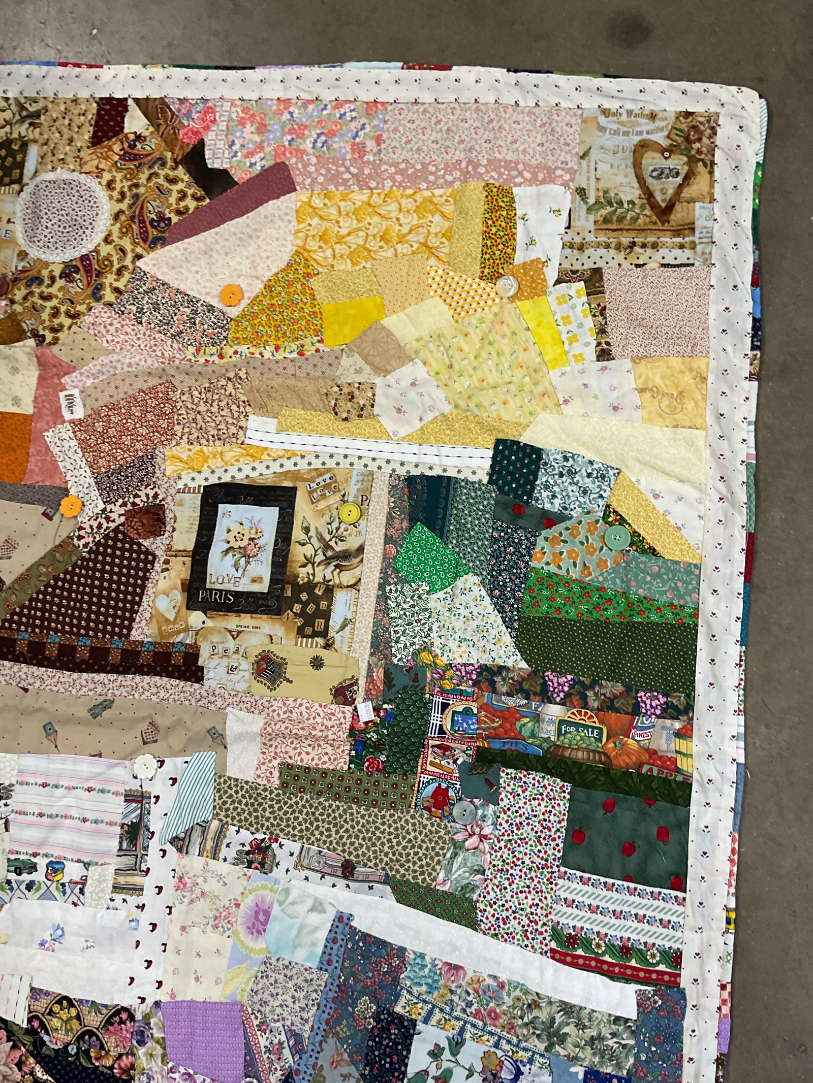 Hand Pieced Patchwork Abstract Cotton Quilt - 5