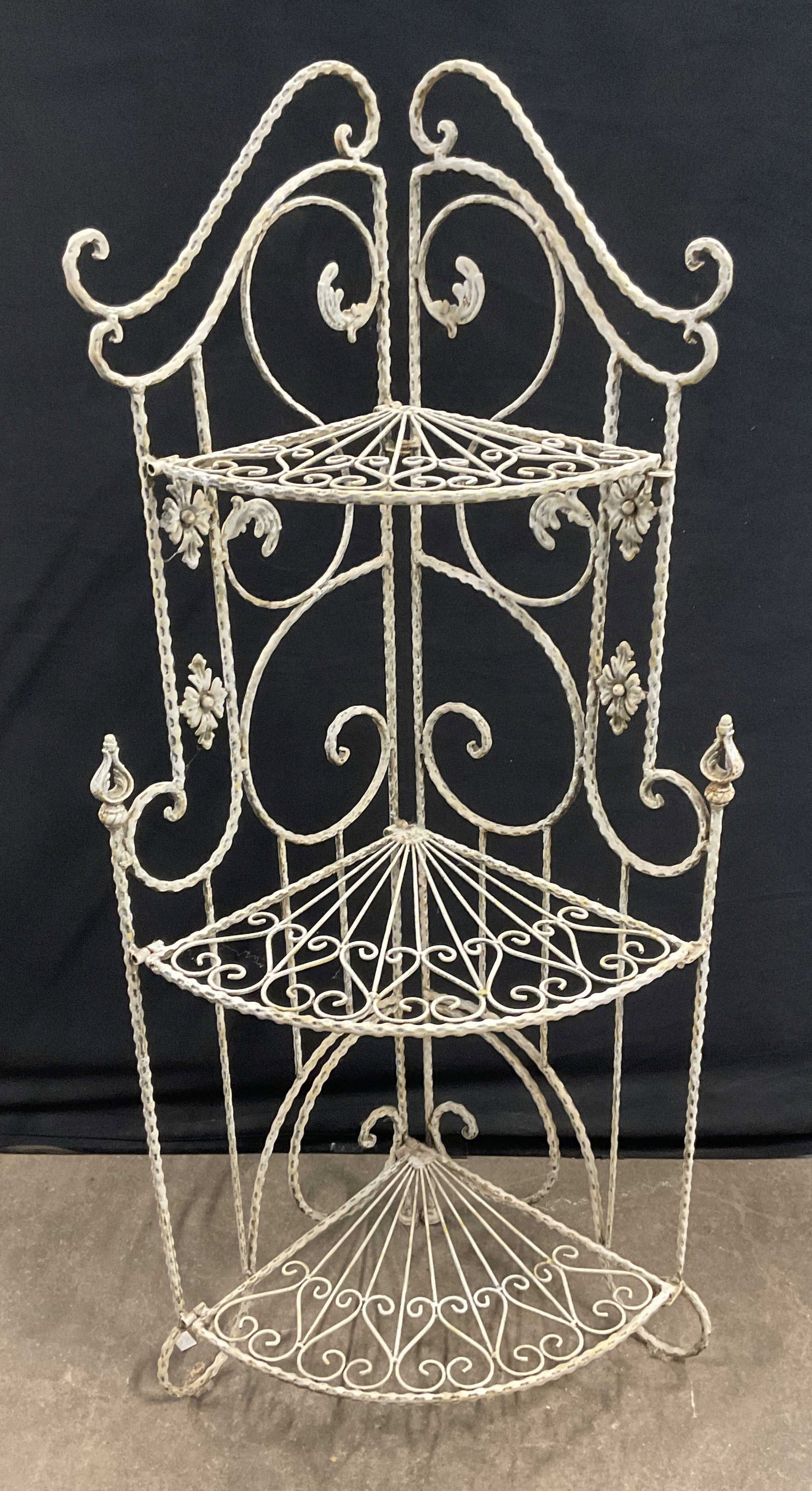 Vtg White Iron Scroll 3 Tier Corner Shelf (1 of 6)