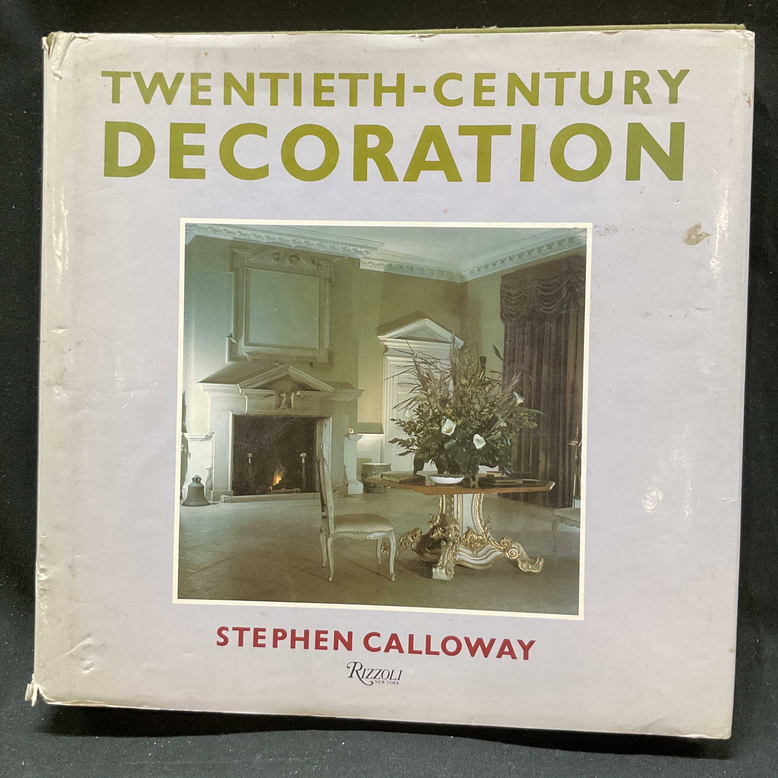 1988 20th Century Decoration Illus Bk Calloway+: Twentieth Century Decoration by Stephen Calloway. Published by Rizzoli, 1988. Hard cover book with illustrated cover. Contains illustrations. Measures approx 10.5 x 10.5 inches. Surface wear