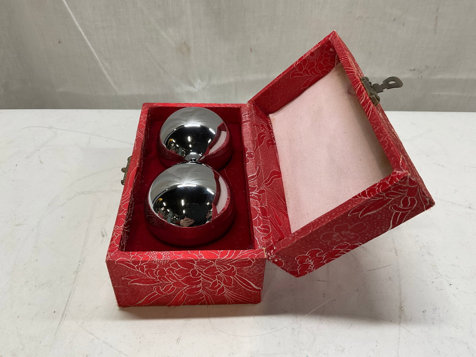 VINTAGE Chinese Baoding Balls - 2