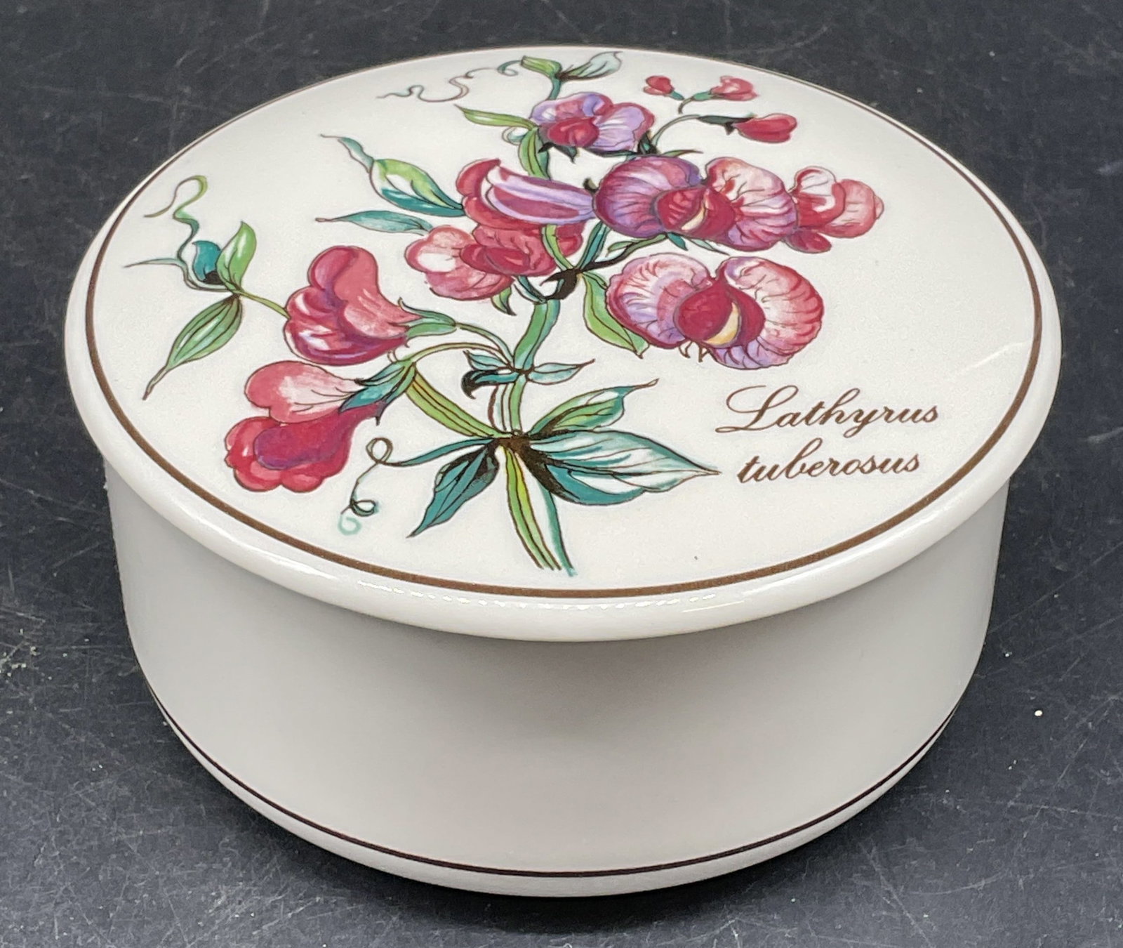 VILLEROY & BOCH Botanica Porcelain Trinket Box (1 of 6)
