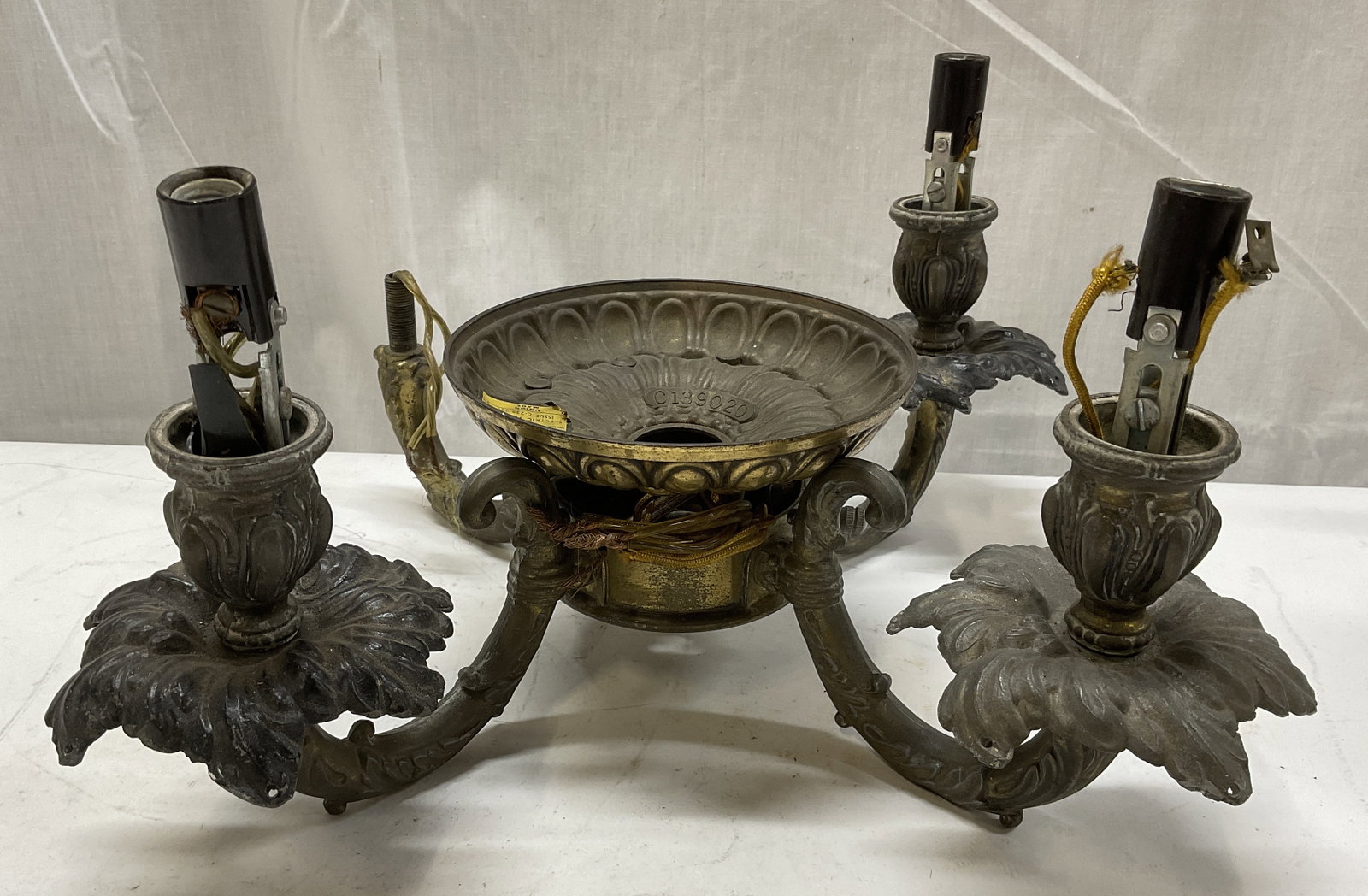 ANTIQUE PMC Inc 4-Arm Metal Chandelier (1 of 7)