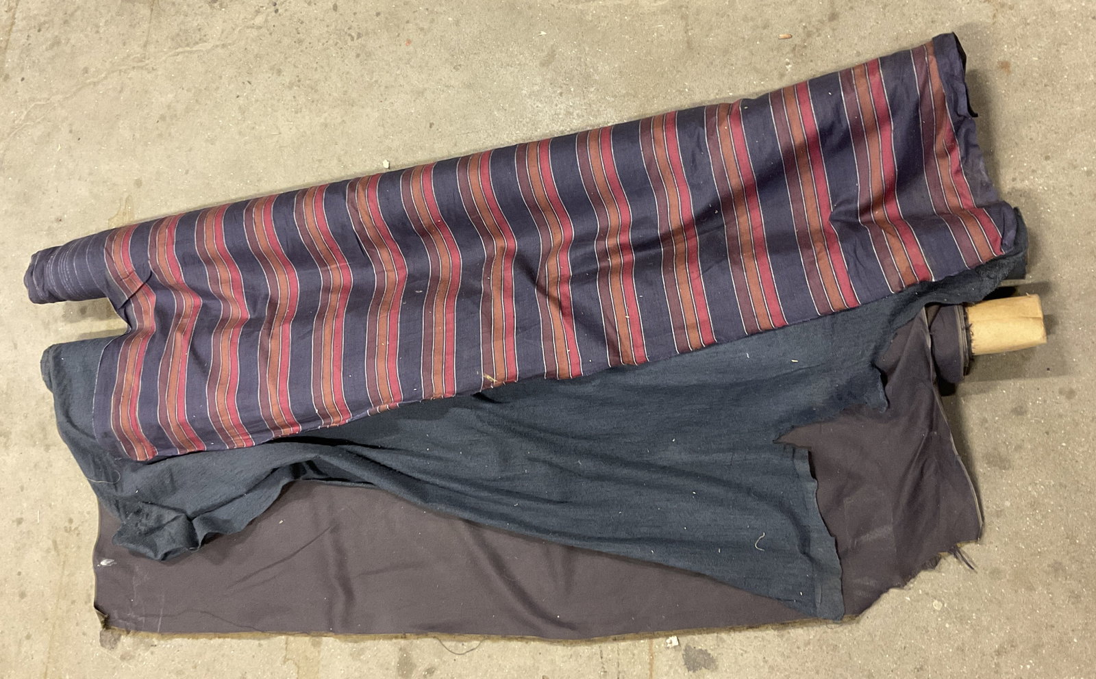Lt 3 Solid and Striped Bolts of Fabric (1 of 10)