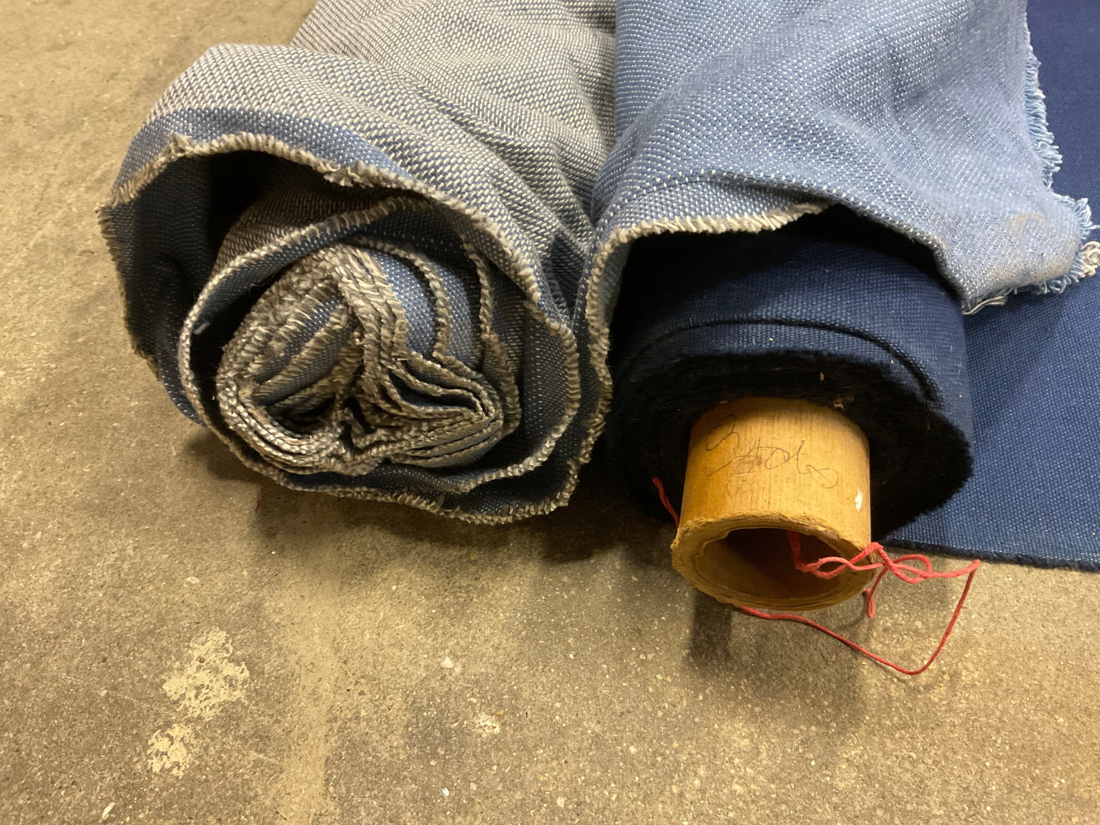 Lt2 Solid Blue Fabric Bolts - 4