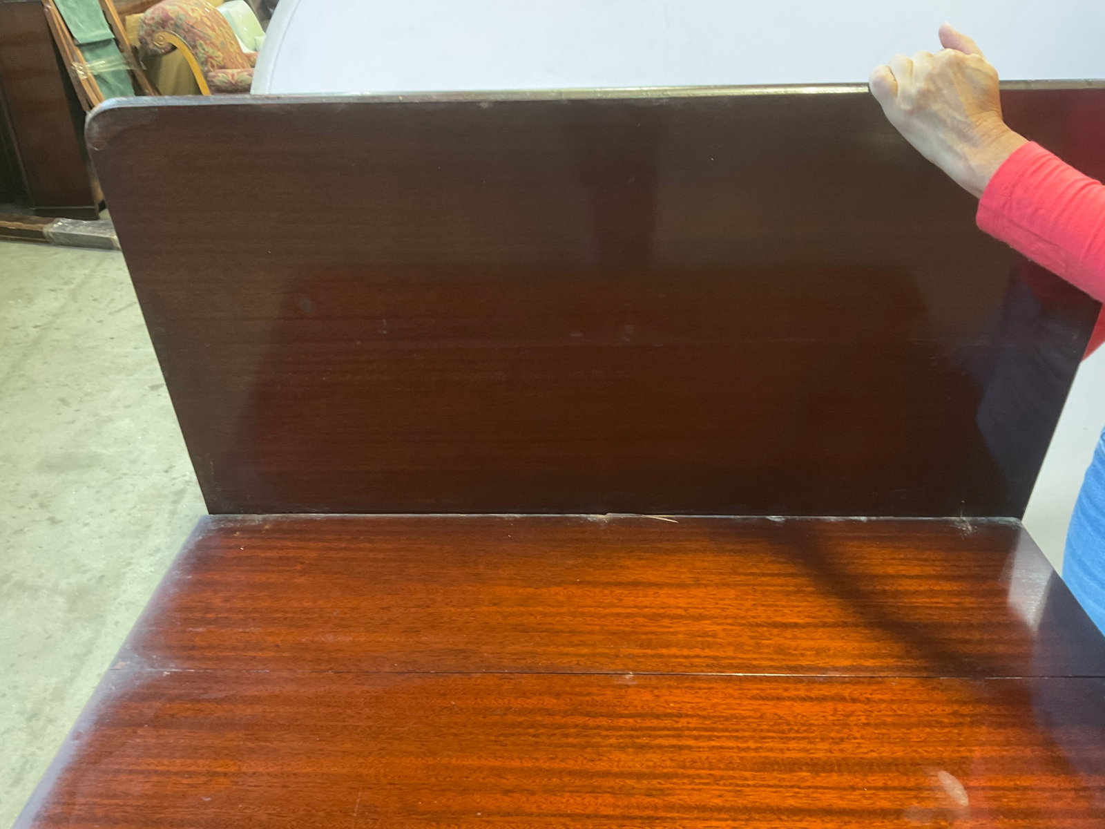 VINTAGE Mahogany Drop-Leaf Side Table - 2
