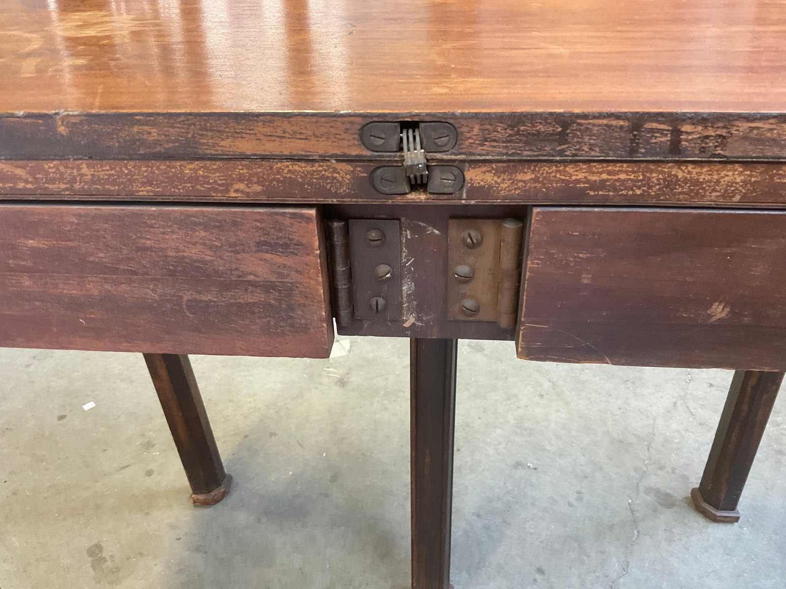 VINTAGE Mahogany Drop-Leaf Side Table - 8