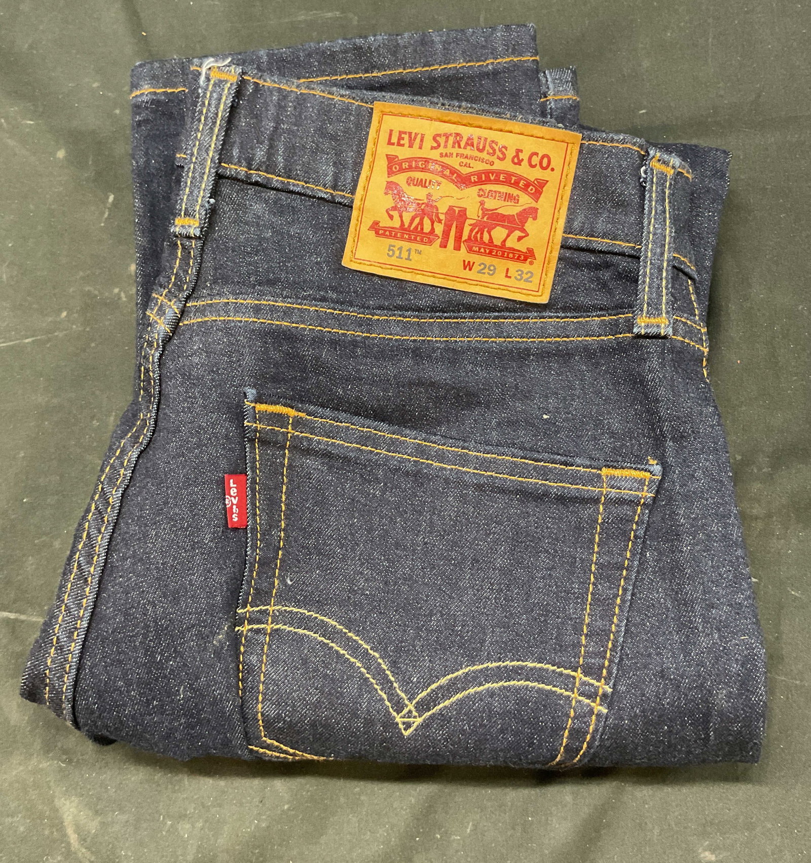 Levi & Strauss Co Dark Wash Denim Jeans: Levi & Strauss Co dark wash denim jeans. Size 29 x 32. 88% cotton. Never worn. Jeans, pants, bottoms, Levi, wearables, clothing, outerwear, fashion. 4CS