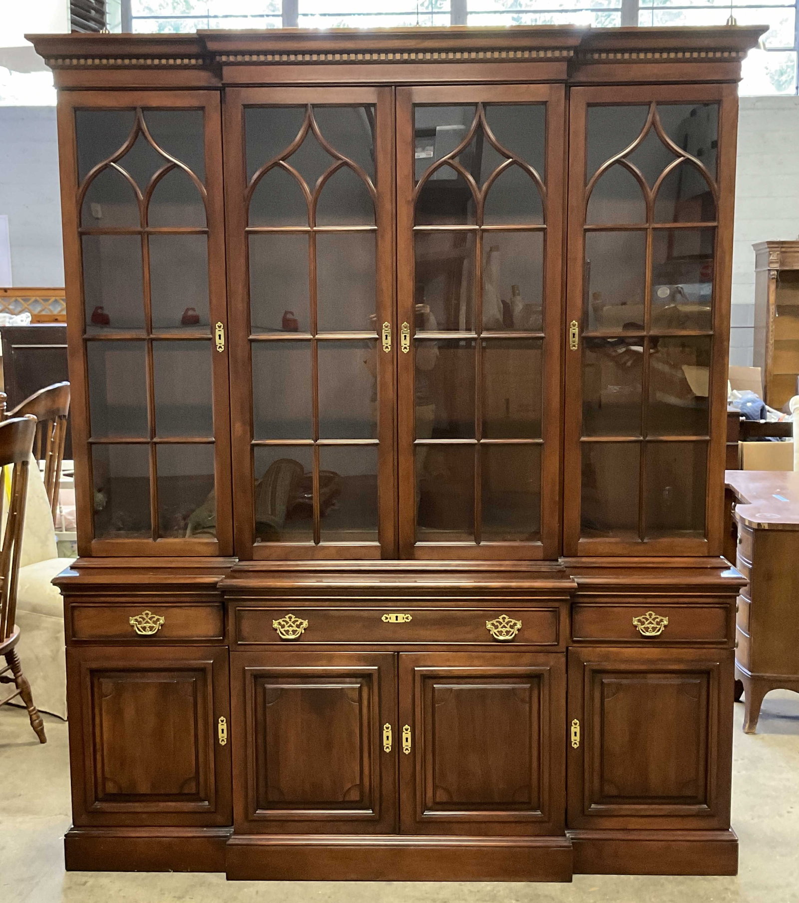 Statton Furniture Cherry 87in Breakfront Cabinet (1 of 18)