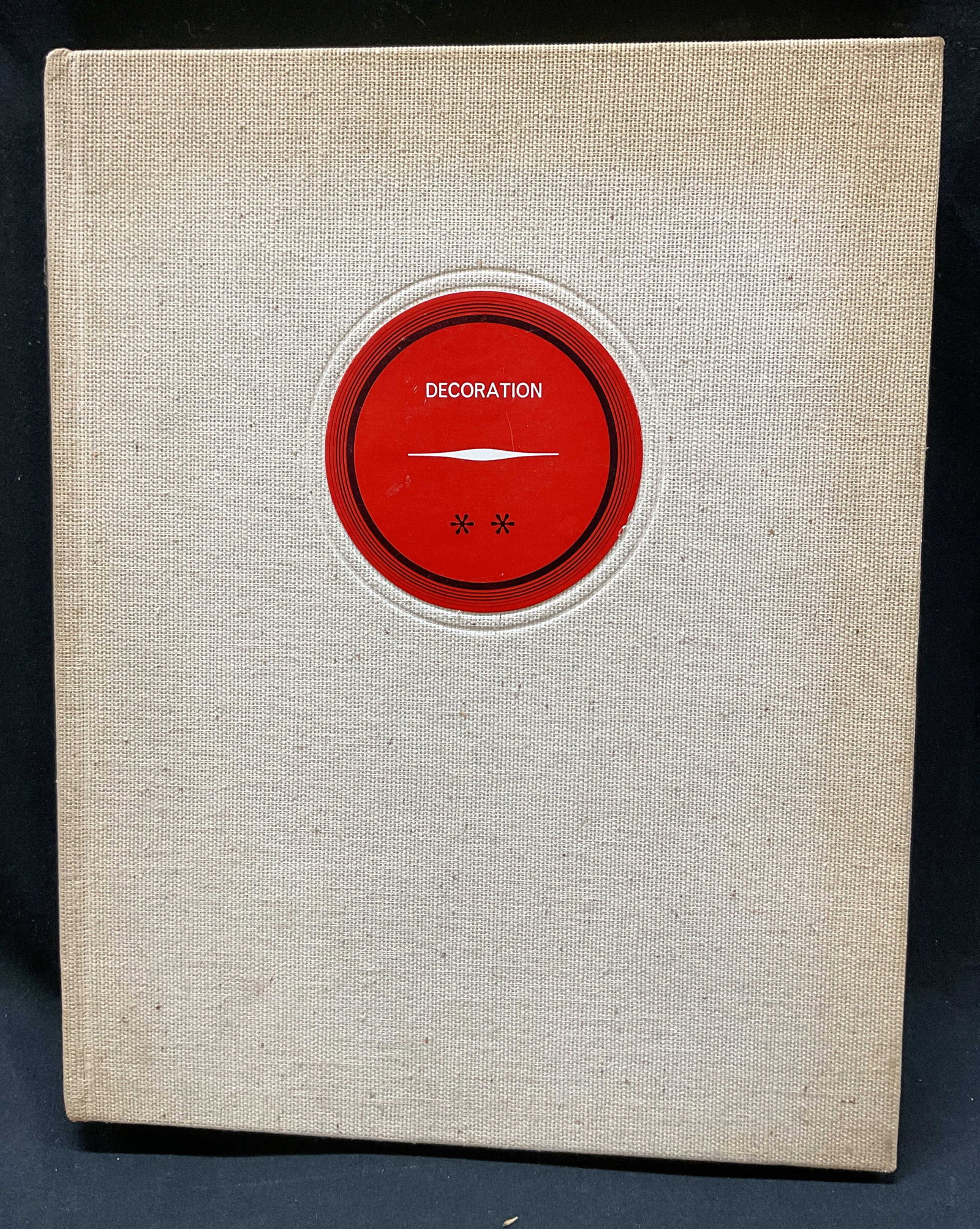 1963 Decoration Illustrated Book Hachette+: Decoration, French and European Publications Inc., published by Librairie Hachette, 1963. Hard cover book. Contains illustrations. Measures approx 10 x 12.5 inches. Surface wear consistent with exposu