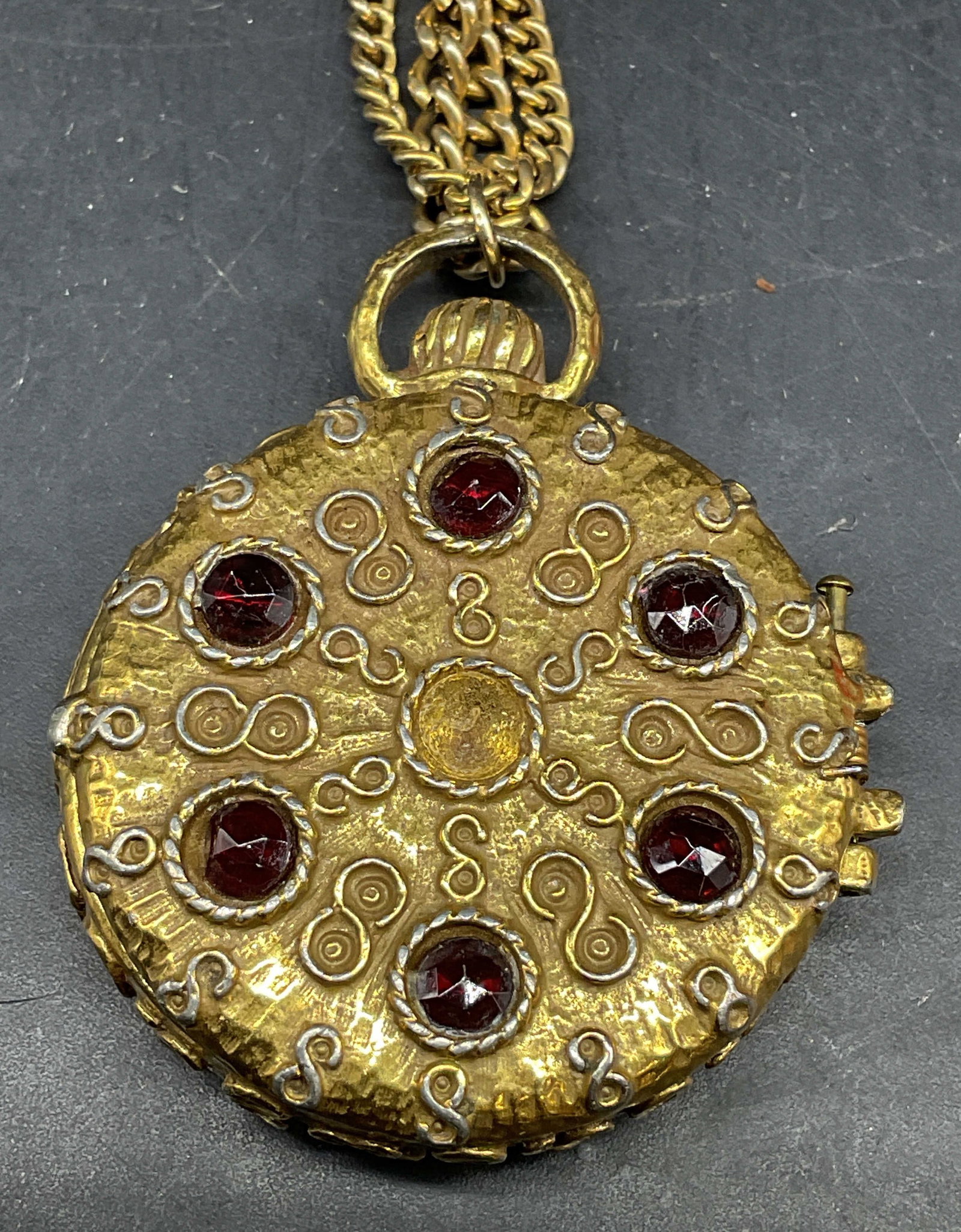 Vintage Goldette Locket Pendant Necklace (1 of 6)