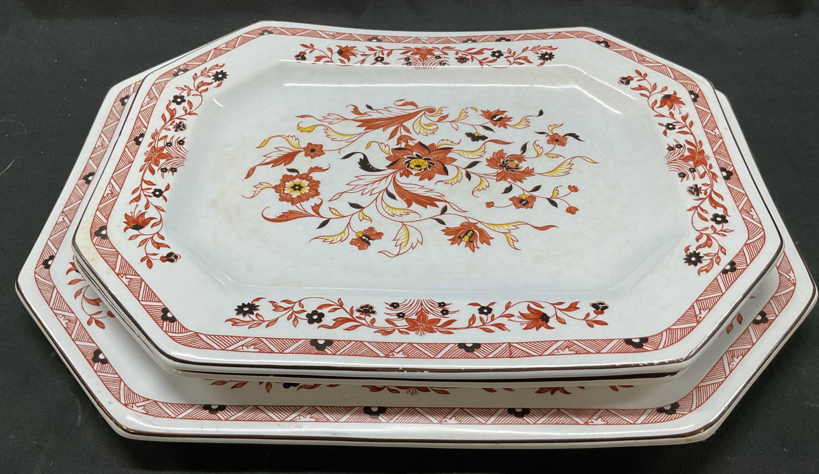 Set 3 Wedgwood Kashmar Serving Platters England: Set of 3 Wedgwood Kashmar porcelain serving platters. Two are marked, reads Wedgwood Of Etruria & Barlaston Made In England Kashmar. The other reads Georgetown Collection by Wedgwood Kashmar Made In E