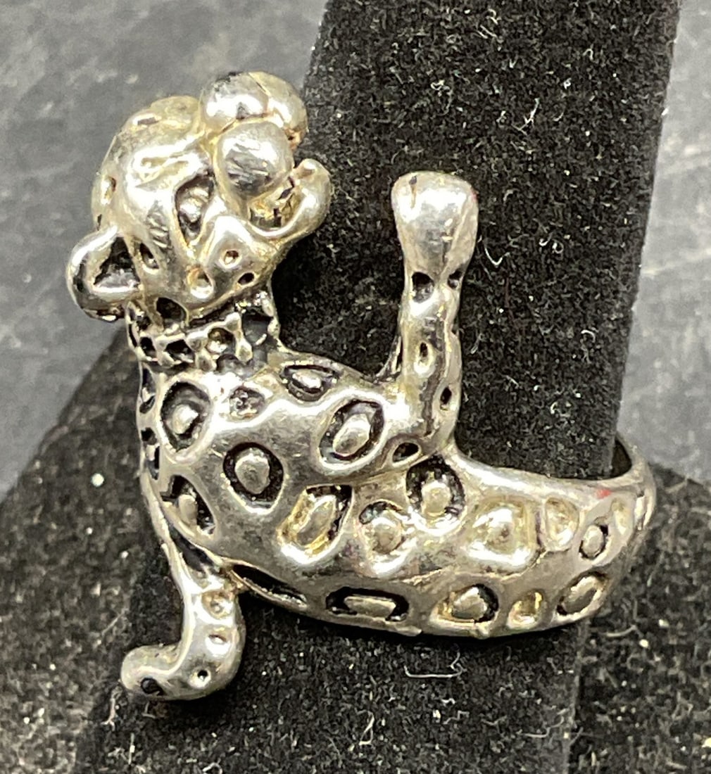 Vintage Silver Tone Cheetah Statement Ring: Vintage silver tone cheetah motif statement ring. Size 9.25. Some scratching. Jewelry, estate jewelry, costume jewelry, cocktail jewelry, fashion jewelry, accessories, fashion accessories, wearables, 