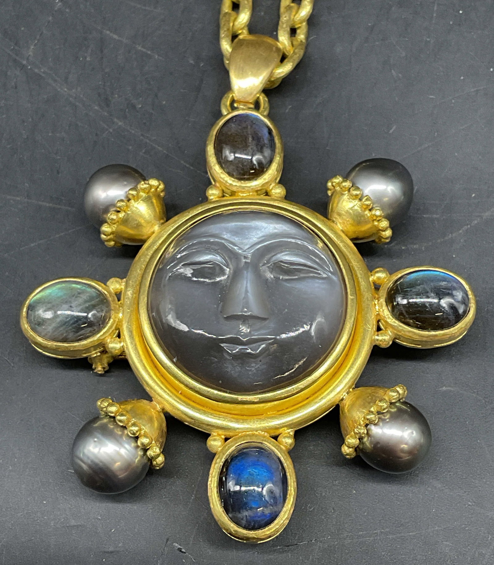 Elizabeth Locke 18k Moonstone Necklace (1 of 6)