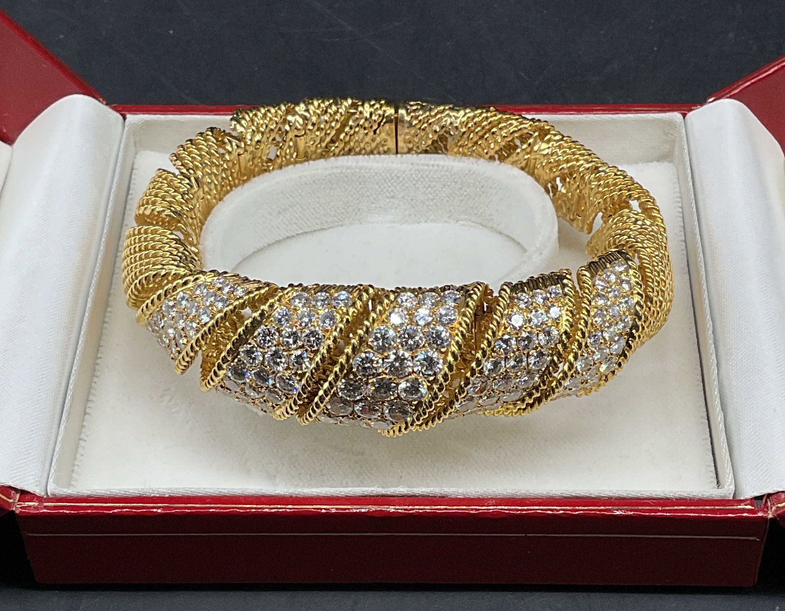 18k Gold & Diamond Twist Bracelet (1 of 6)