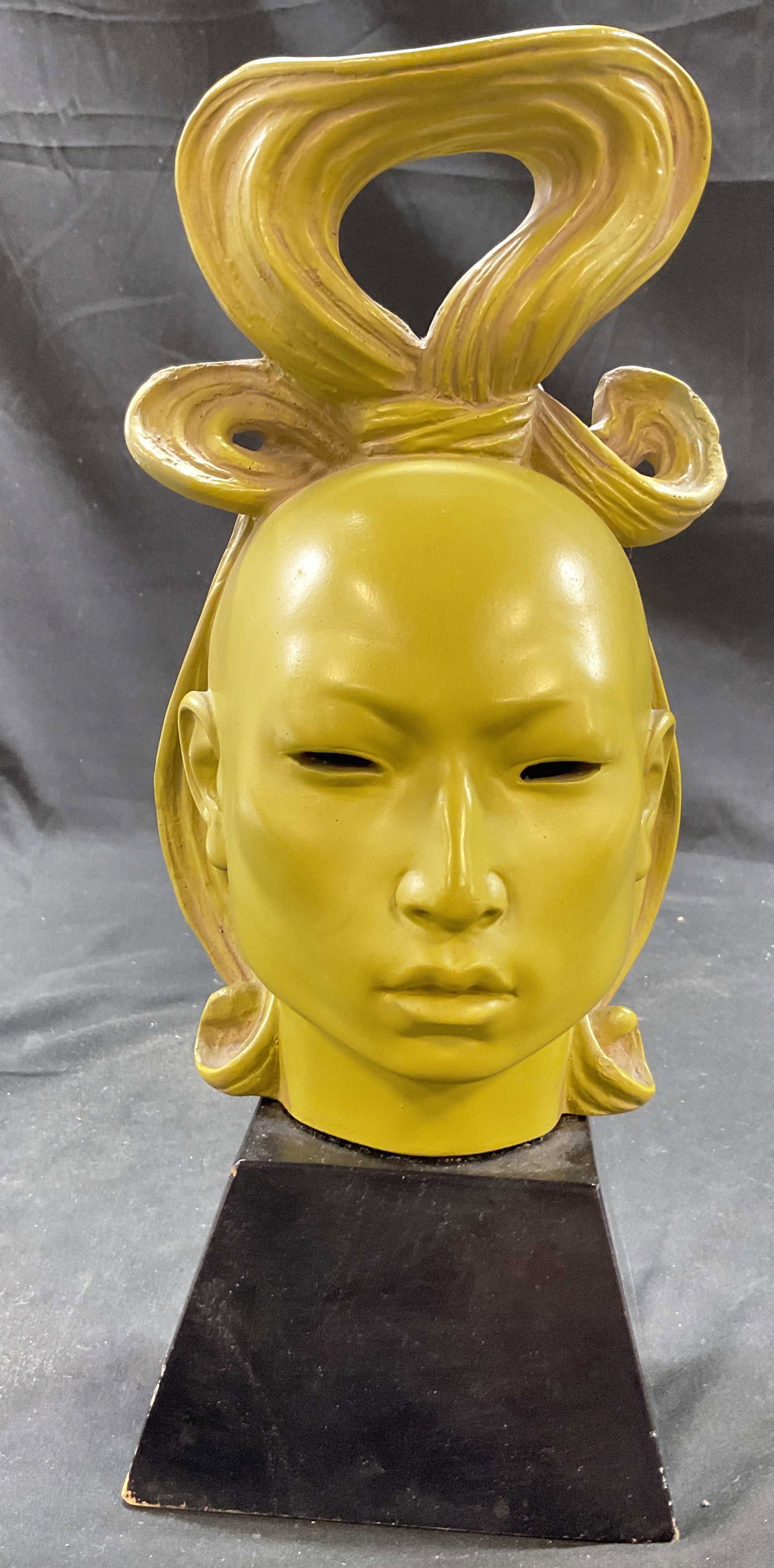 FRED PRESS(1919-2012) MCM Green Head Sculpt, sgnd: Signed verso at base, his mid century modern and stylized works are Known for fanciful interpretations of historical and cultural figures, this lime toned head sculpture has whimsical sculpted hair st
