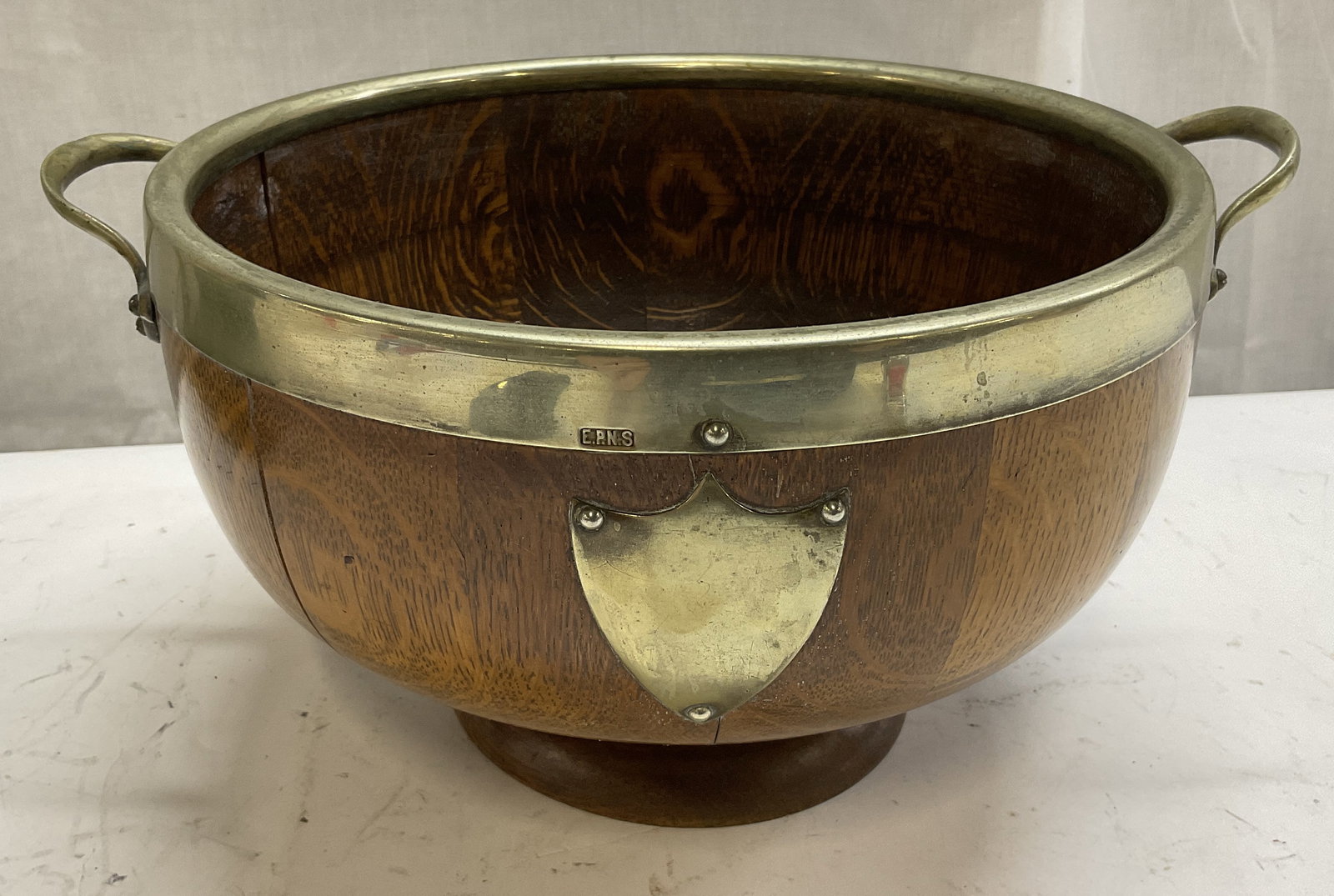 ANTQ ENGLISH Oak & Silver-Plated Fruit Bowl (1 of 9)