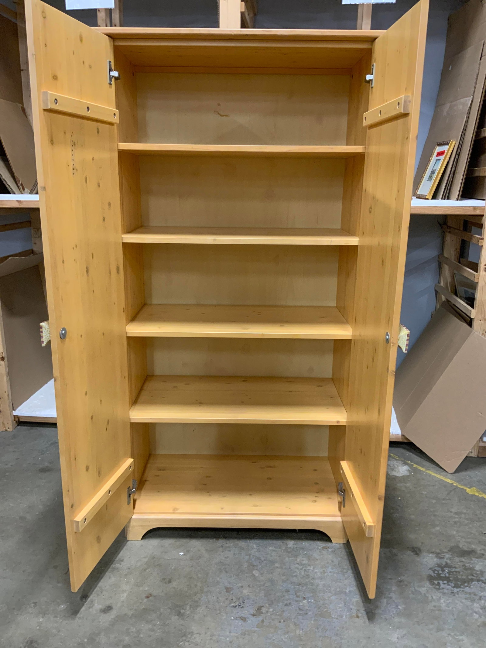 5 Shelf Pine Cabinet Mackenzie Child Knobs - 6