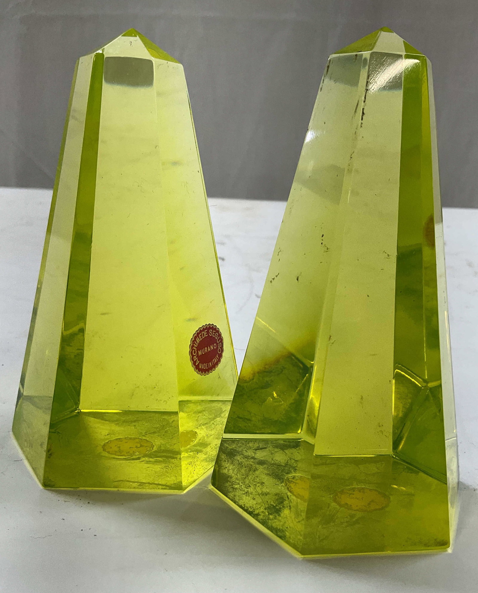 Pr Lime Green Murano Glass Obelisks (1 of 6)