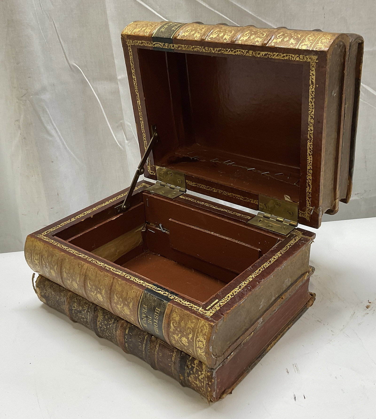 ANTIQUE FRENCH Faux Book Box (1 of 8)