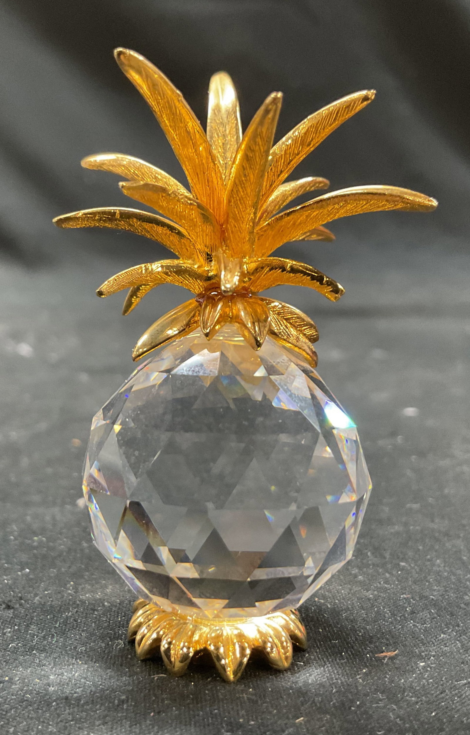 Swarovski Crystal Pineapple Figurine (1 of 5)