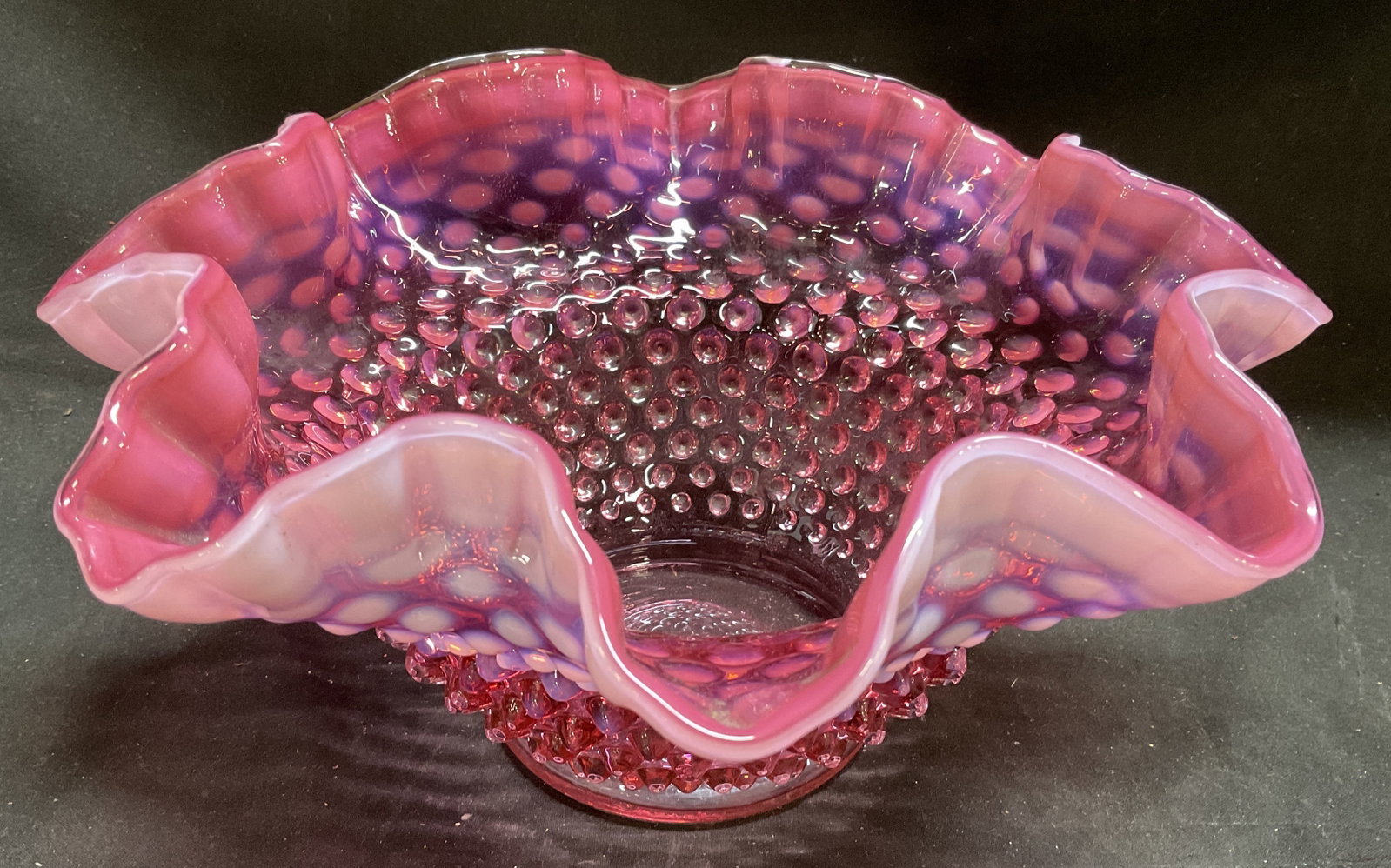 VTG Ruffled Hobnail Pink Art Glass Bowl (1 of 10)