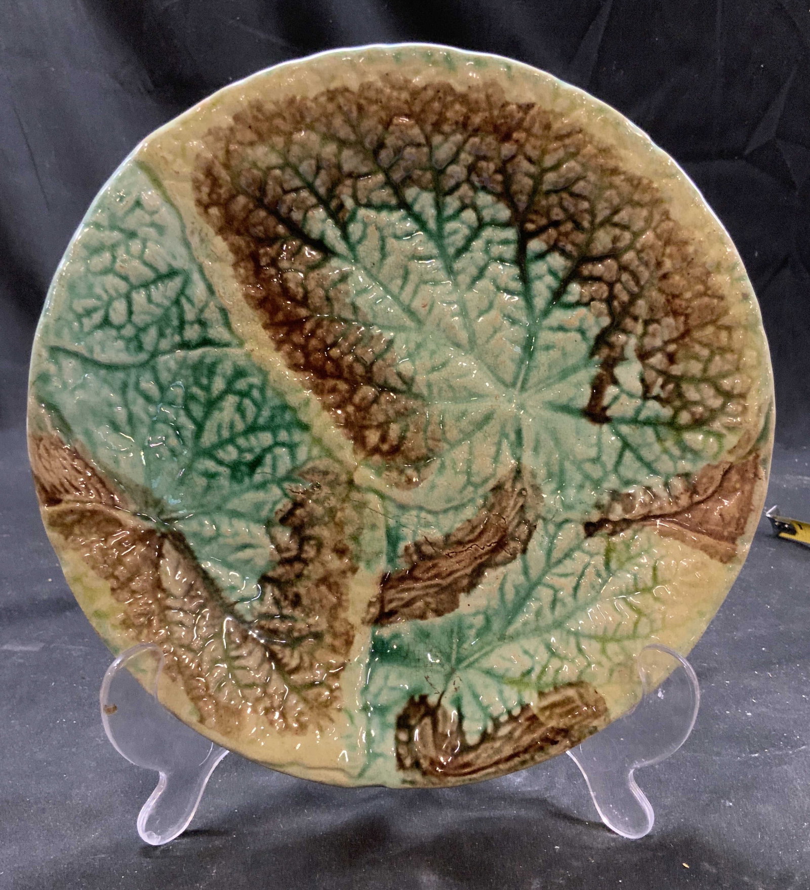 Antique Majolica Begonia Leaf Ceramic Plate (1 of 8)