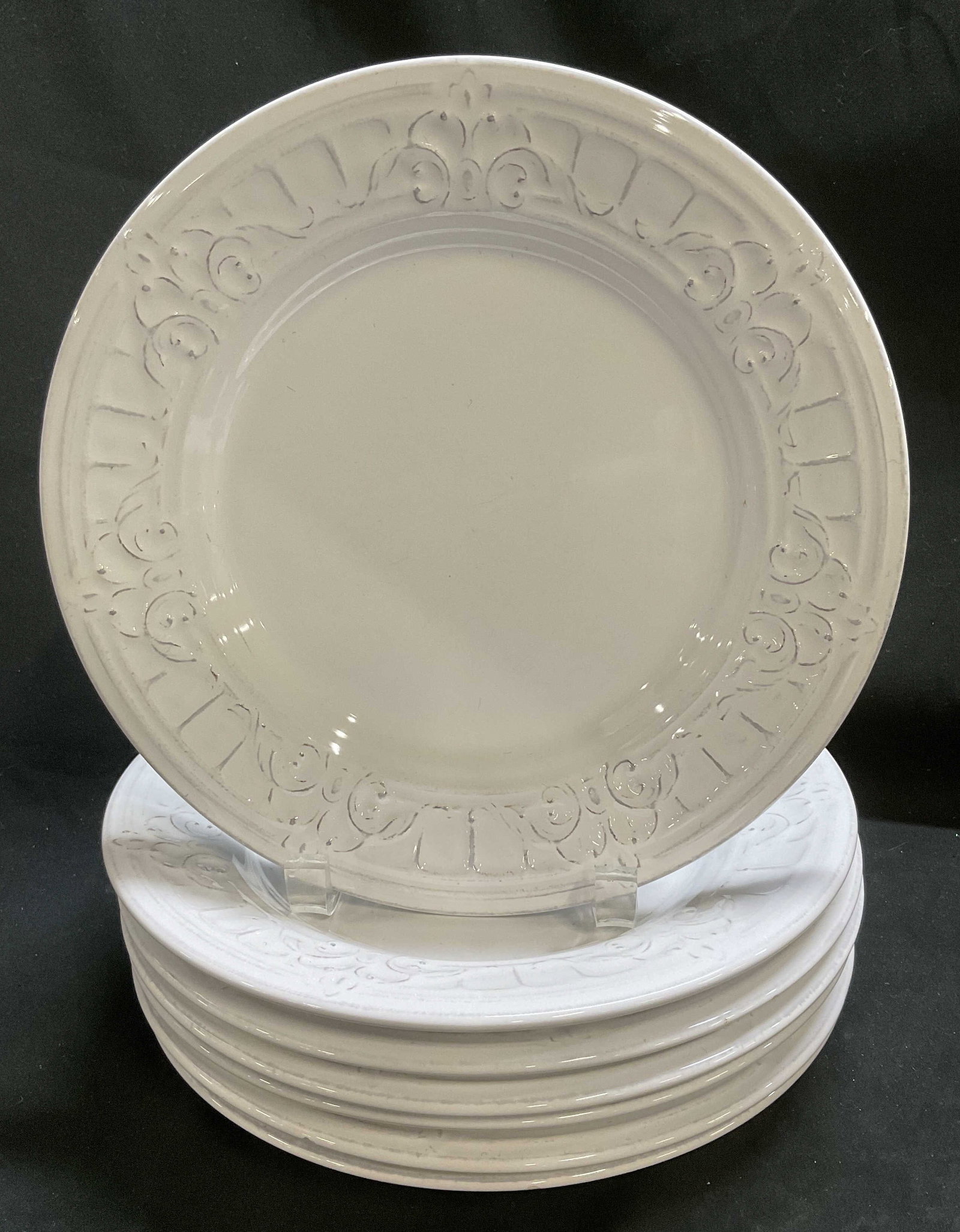 Lt7 Matceramica Venice White Lunch Plates PORTUGAL: 7 Matceramica Venice White Lunch Plates. Creamy Glazed Ceramic with Embossed Scroll and Panel Rim. Made in Portugal. Scratching and Chips Present. Measures app 1.25in H x 9.5in Diam. Matceramica, Veni