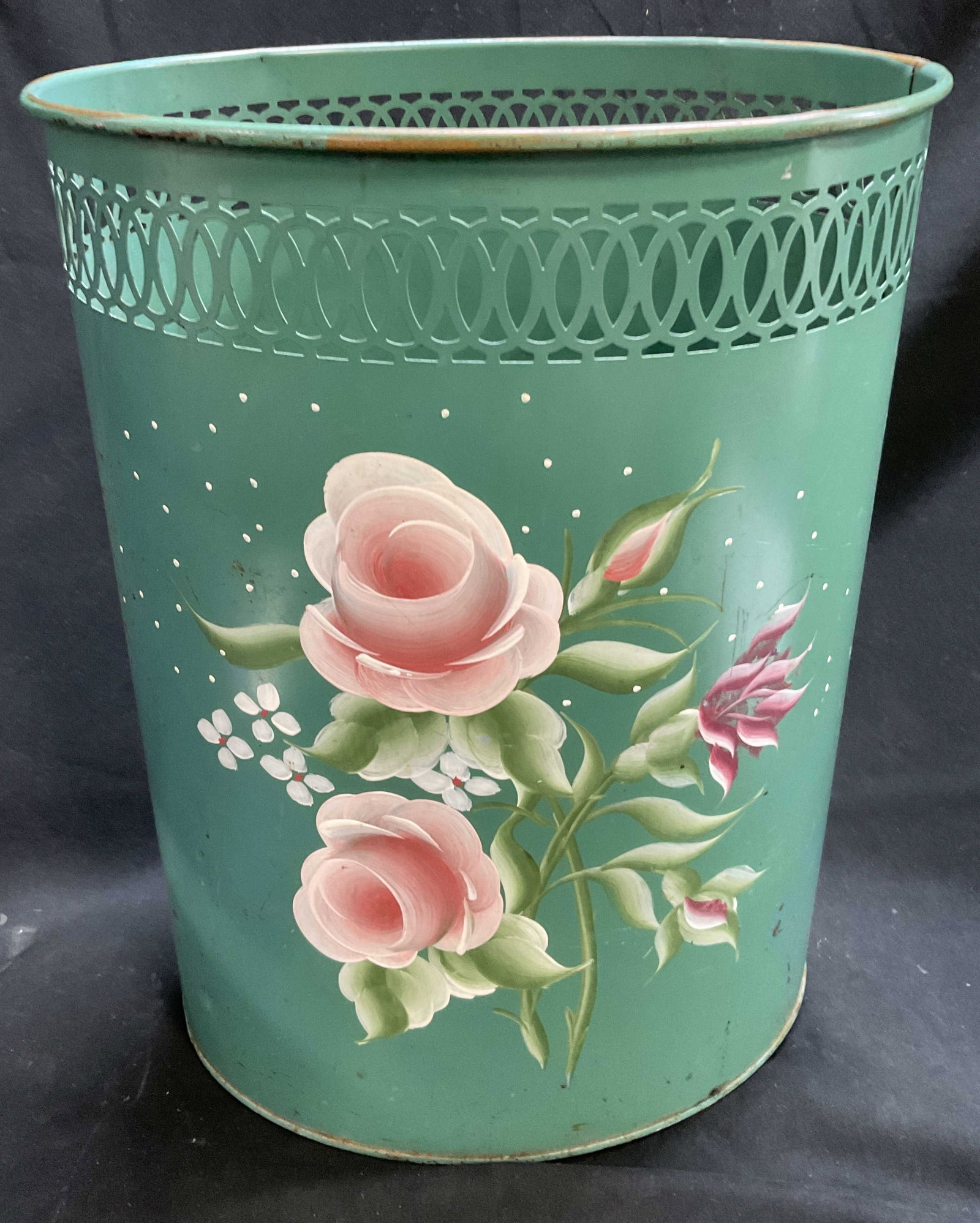 VINTAGE 50s-60s Rose Toleware Wastebasket (1 of 8)