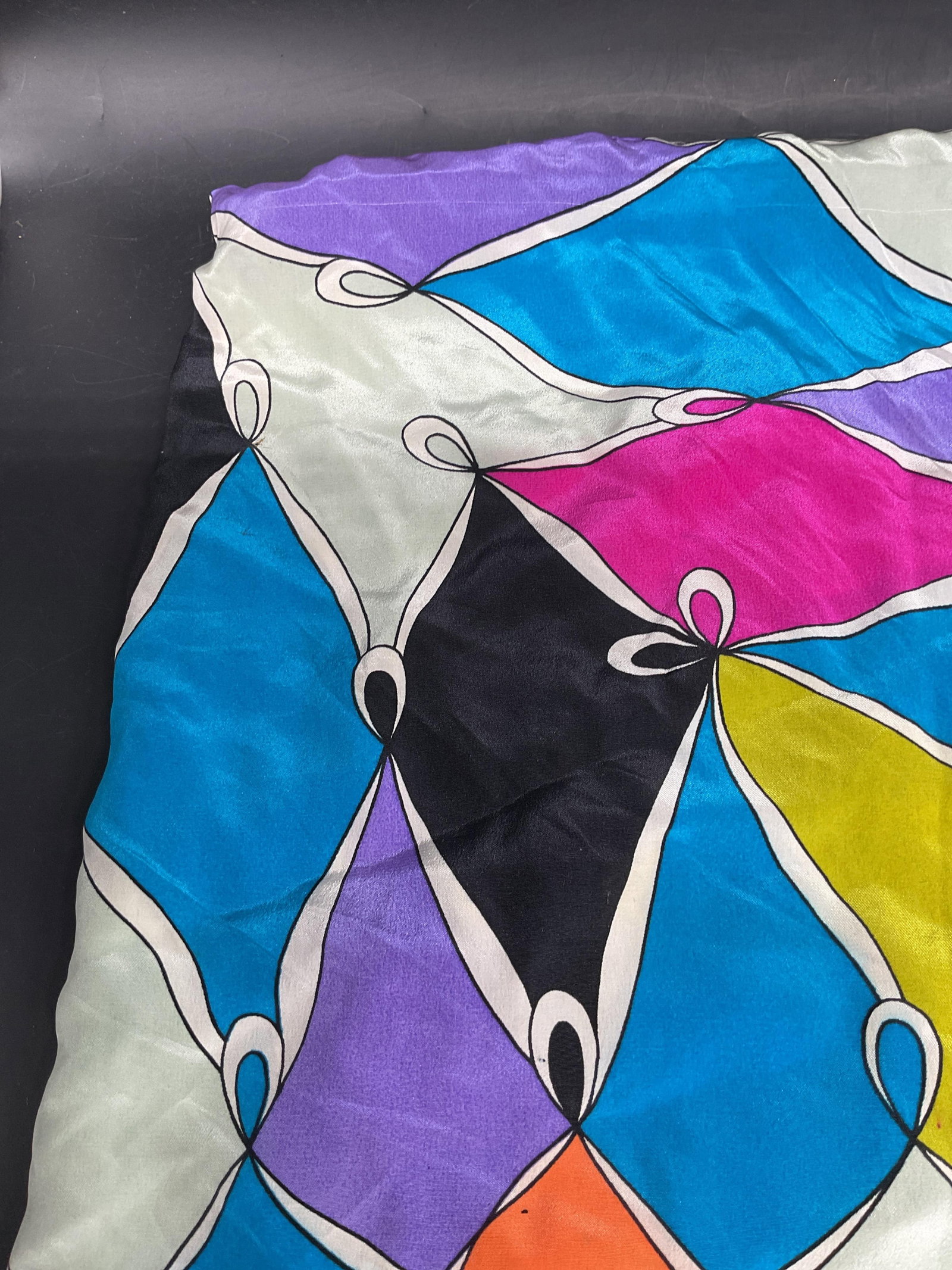 Multicolor Geometric Pattern Silk Scarf - 5