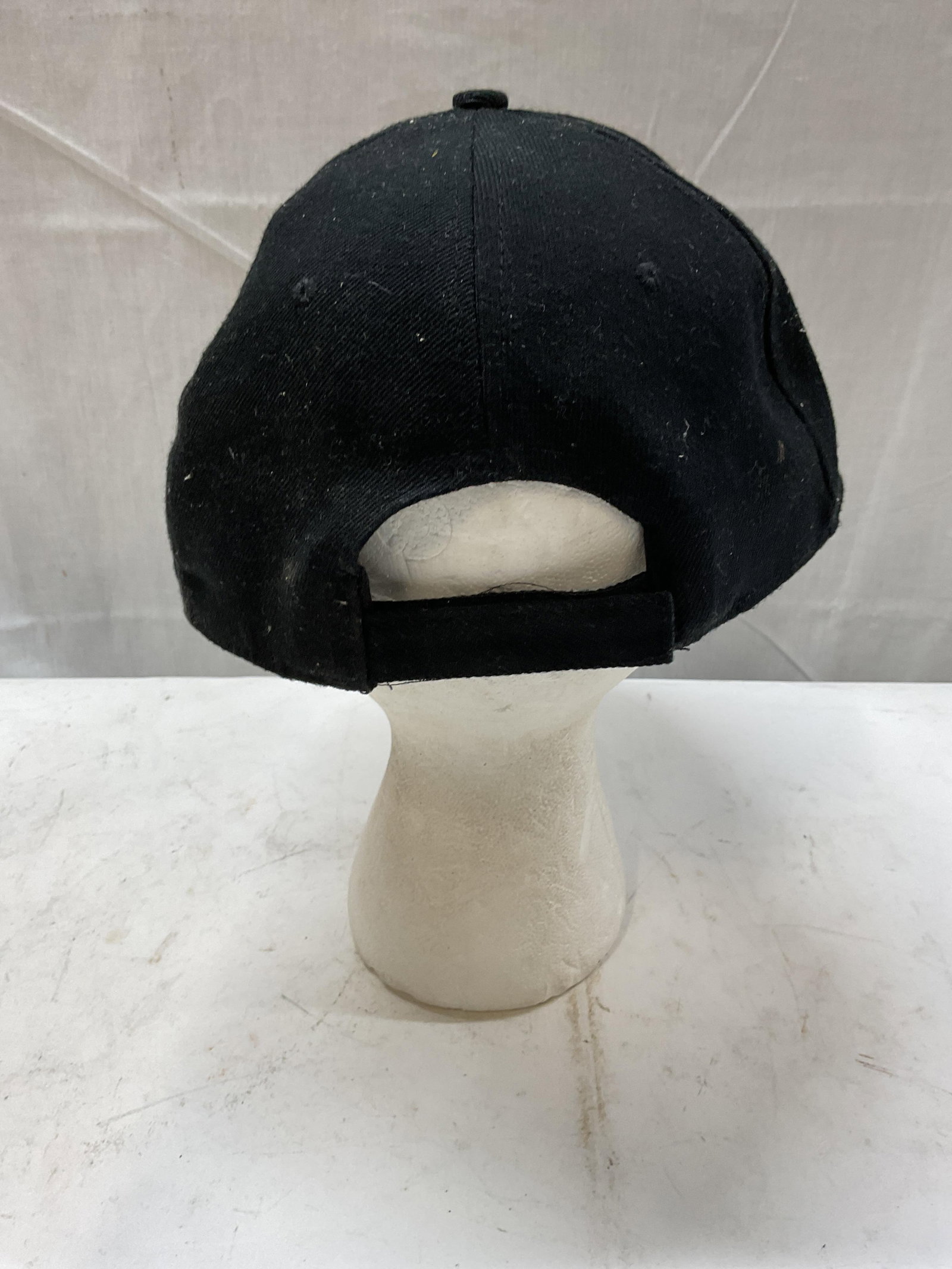Solid Black Baseball Cap - 4
