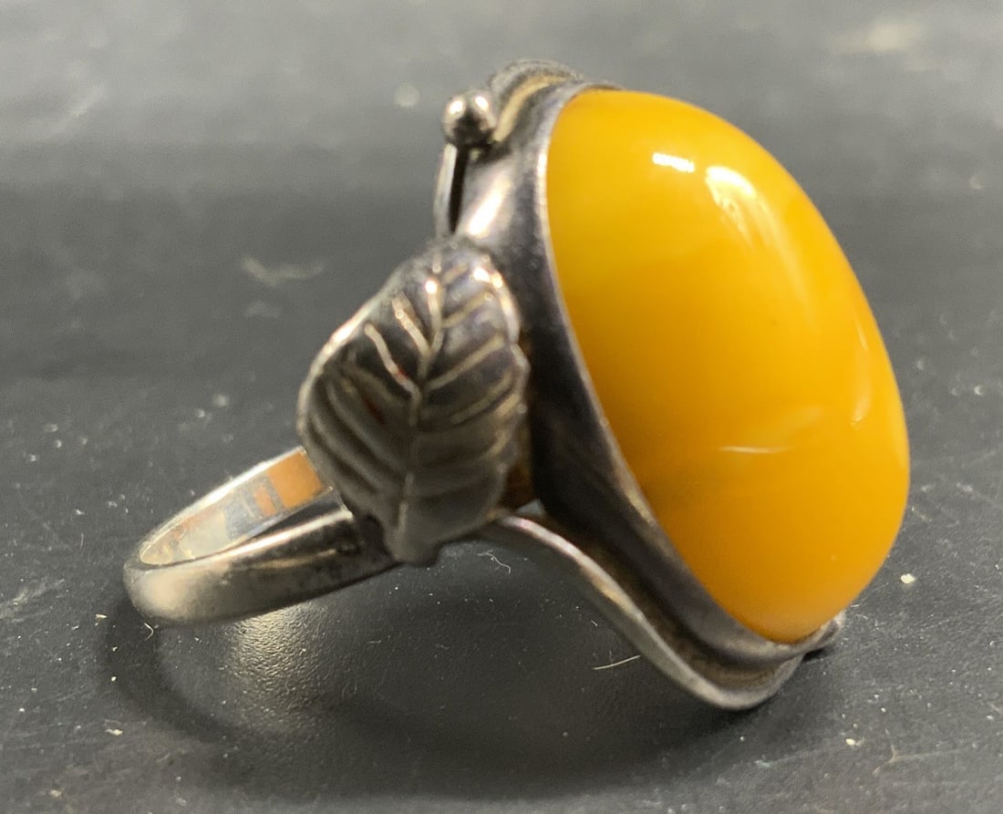 Sterling and Orange Cabochon Ring Poland (1 of 8)