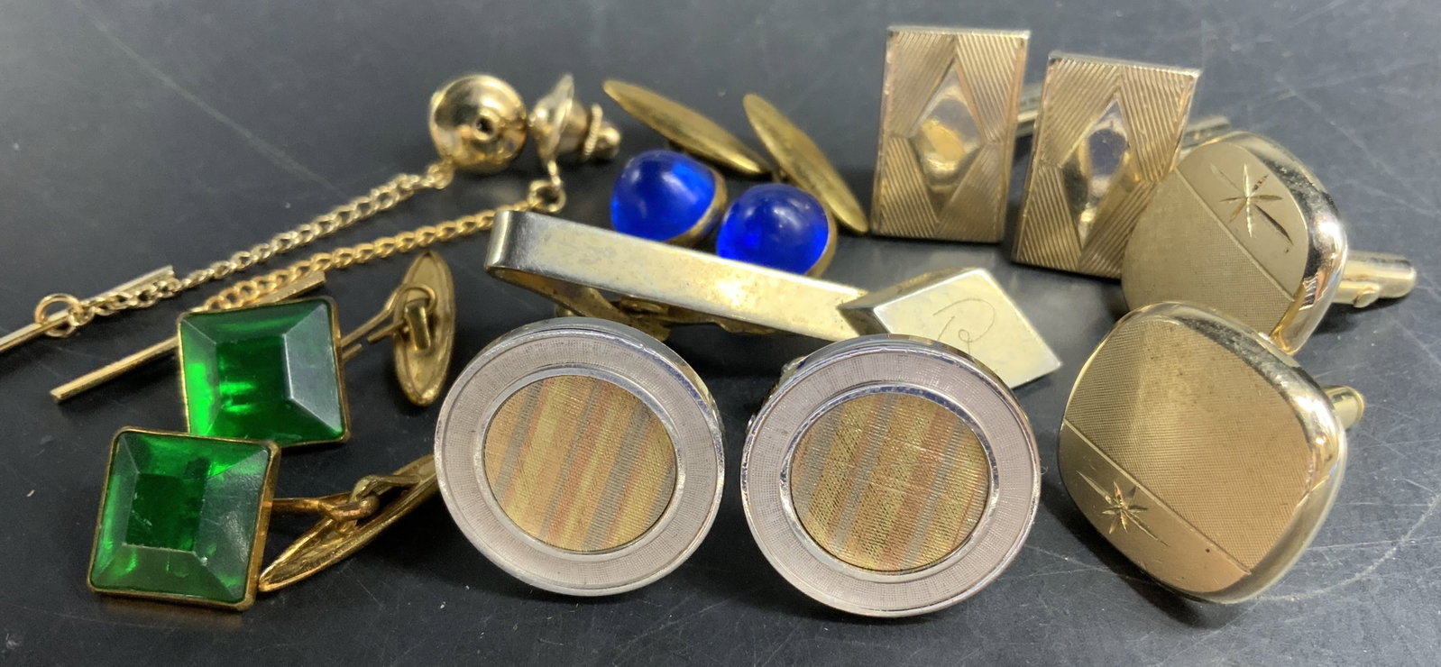 Group Swank and Cufflinks, tie clips vintage (1 of 9)