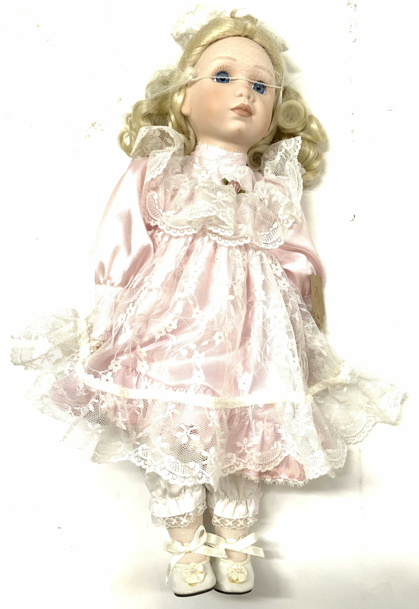 VTG Franklin Heirloom Alexandra Porcelain Doll: VTG Franklin Heirloom Alexandra Doll, porcelain 18in H, Pink dress, blonde, blue eyes, lace hair bow, lace detailing on dress, bloomers, shoes. In original box. B 6