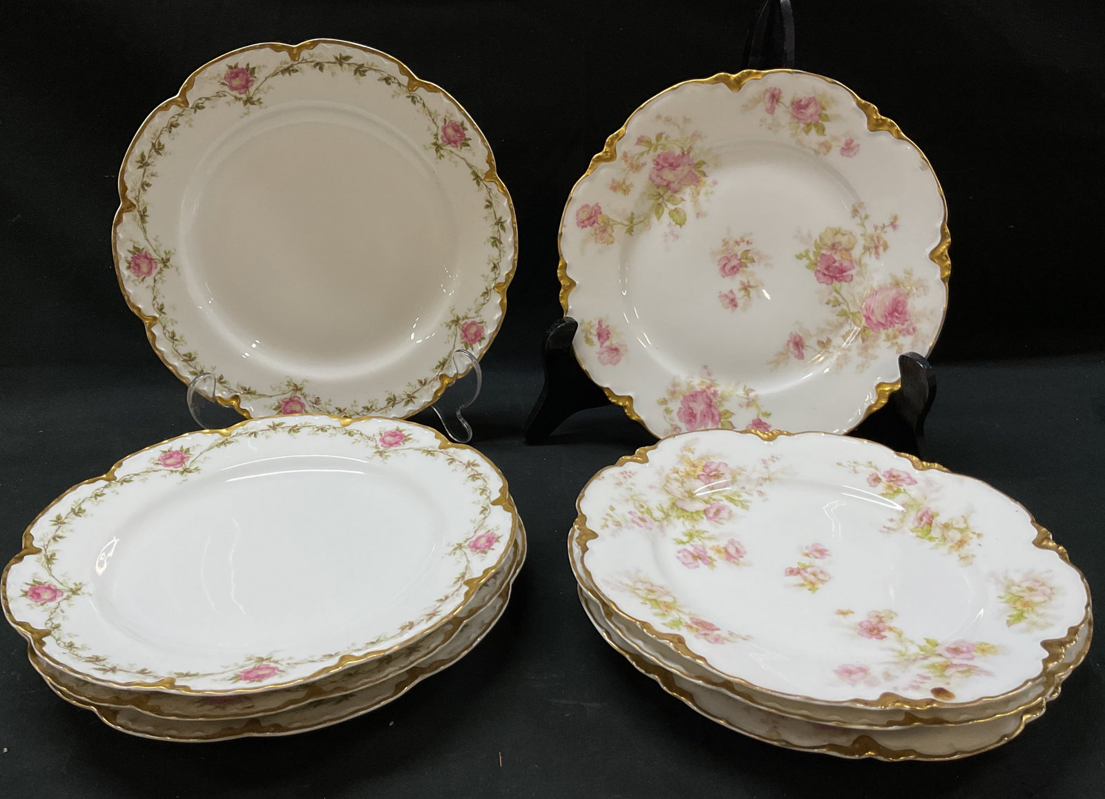 ATQ 1940s HAVILAND Floral Luncheon Plates, France (1 of 6)
