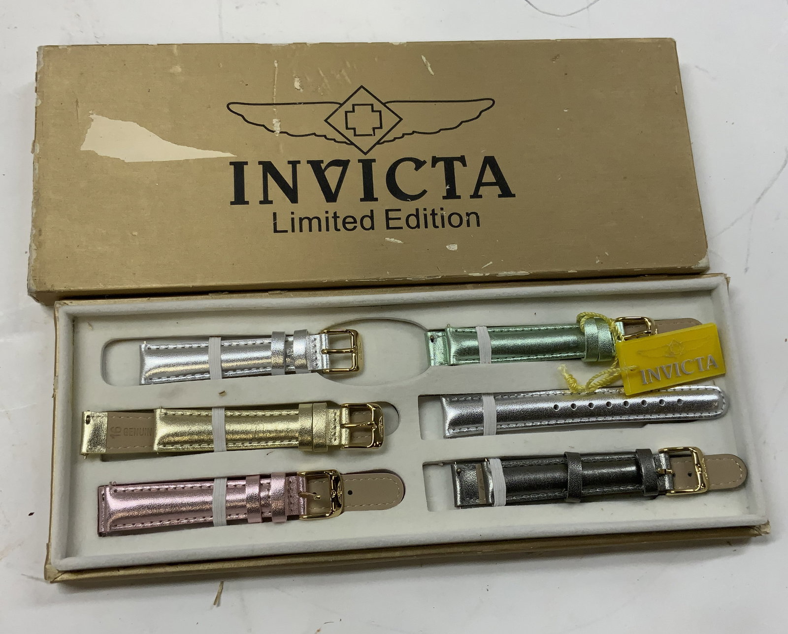 Invicta Limited Edition Watch Band Set (1 of 7)