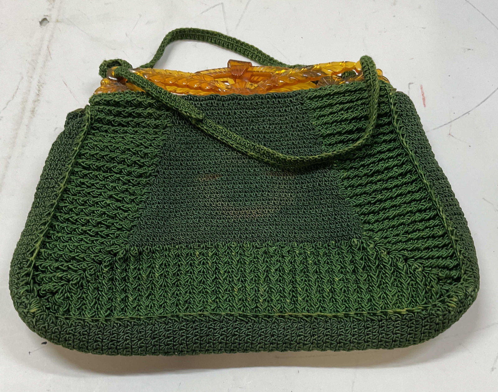 Green Crochet Bag W Bakelite Closure (1 of 6)