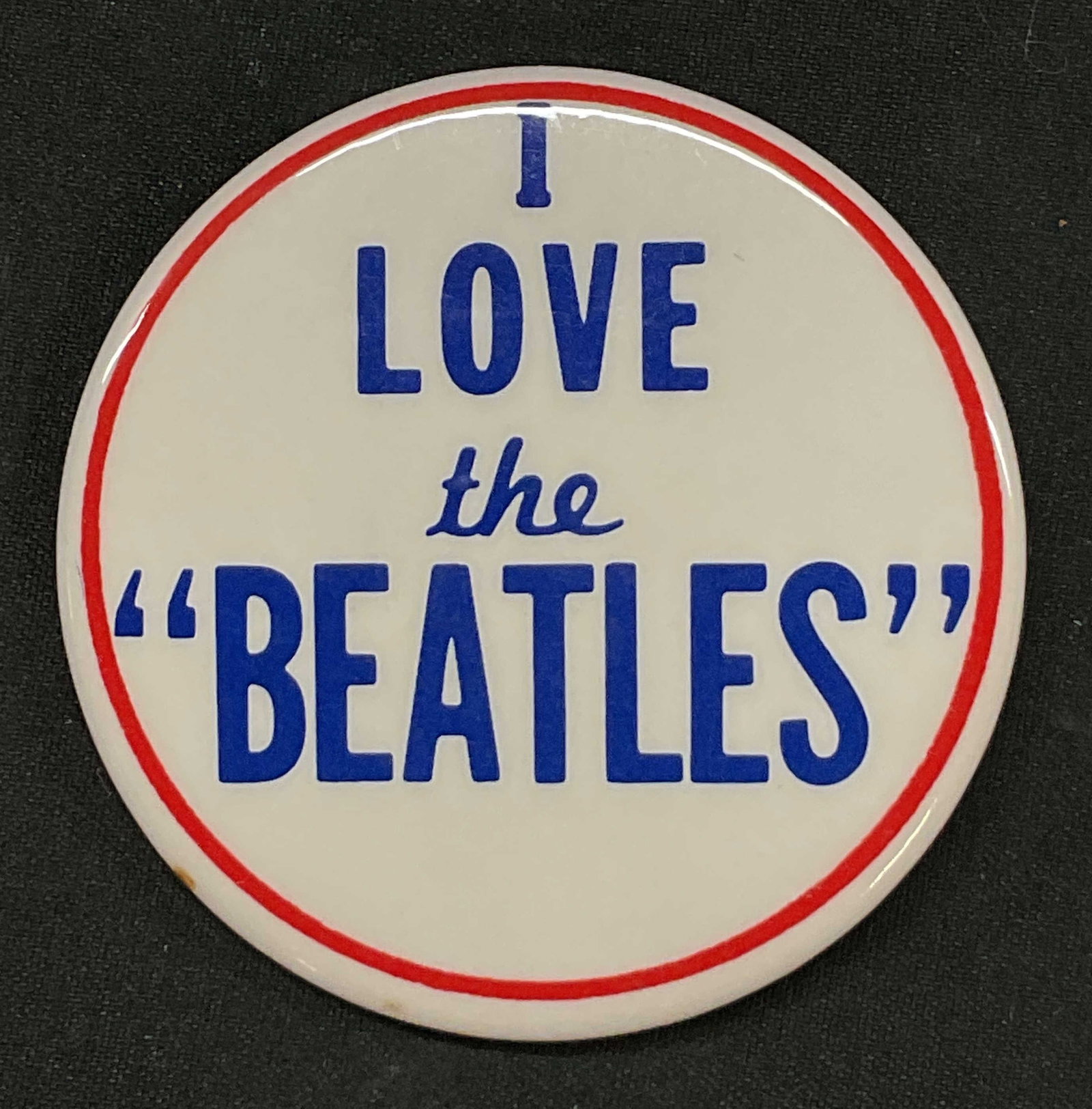 Vtg. 1960s I Love The Beatles Pinback Button (1 of 6)