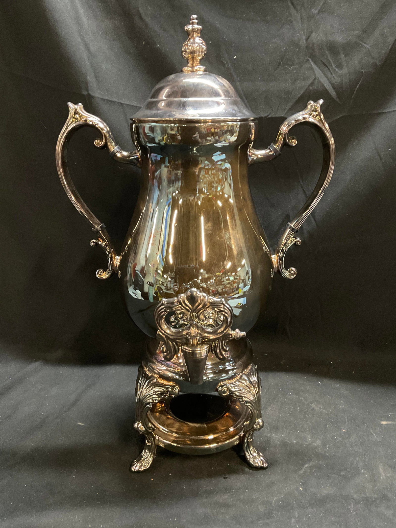 VTG Elegance Silverware Silver-Plated Beverage Urn (1 of 9)