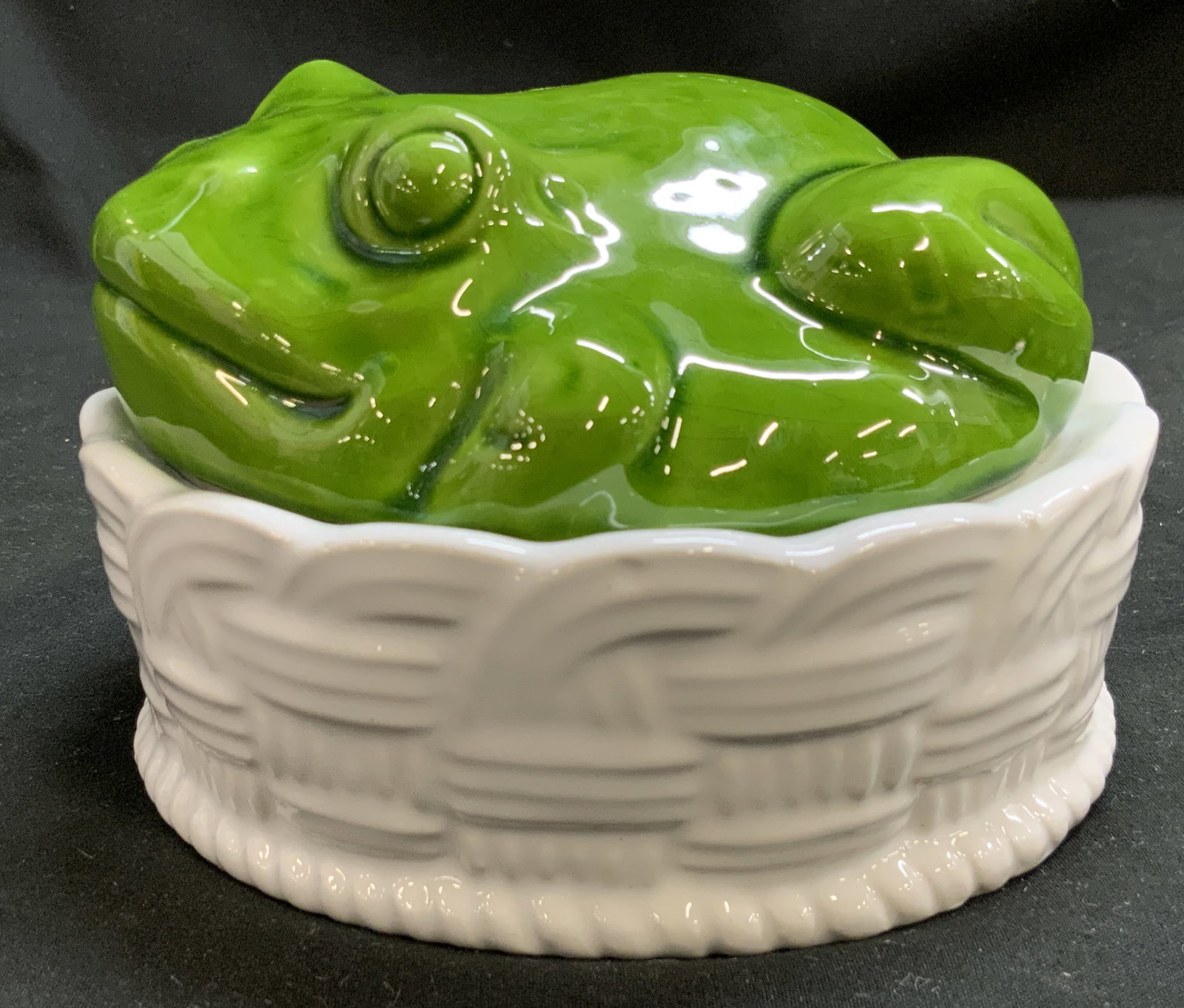 Vtg c.1980s AMM Frog Bskt Trinket Box, Italy (1 of 6)