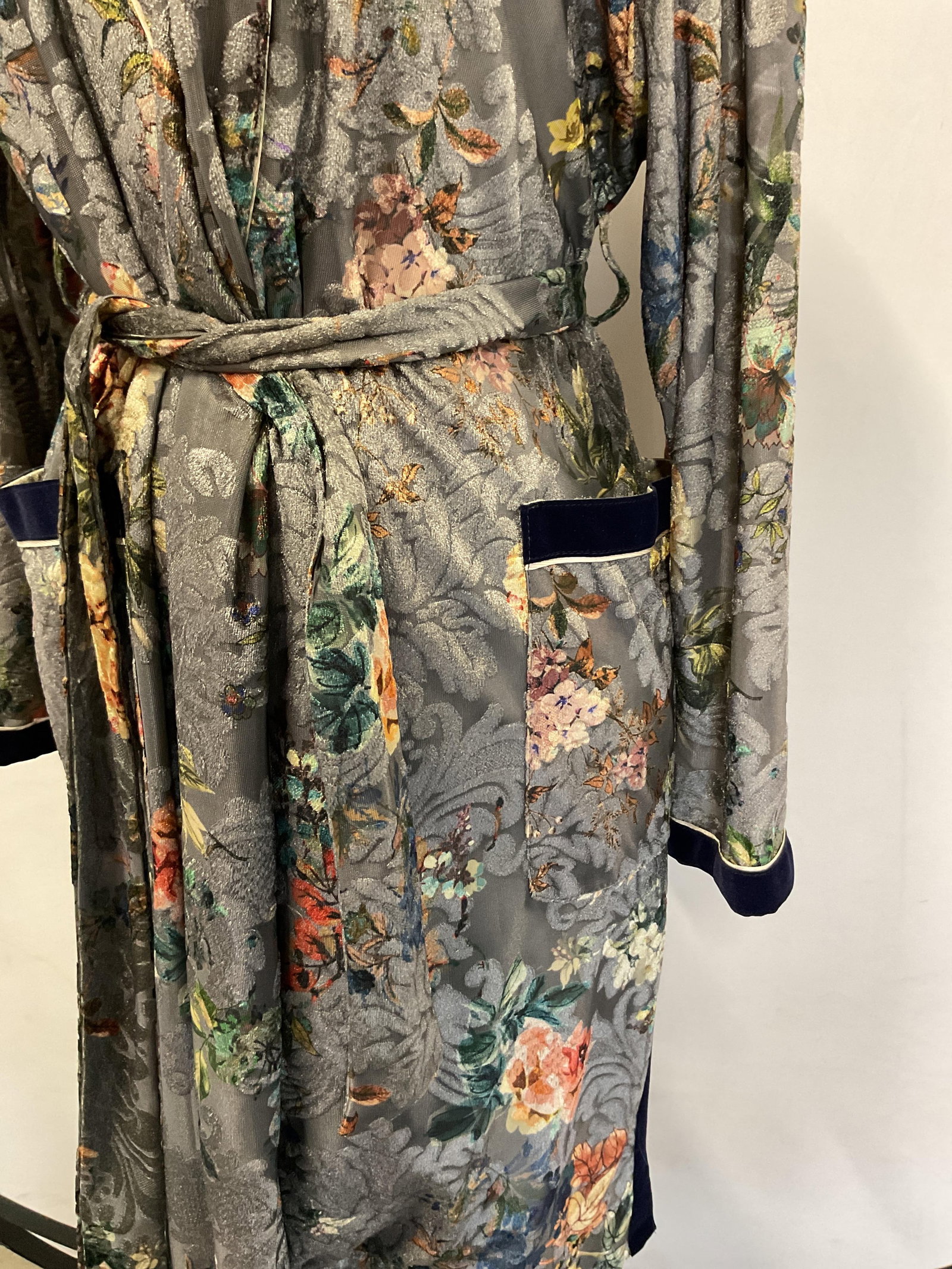 Zara Basic Collection Floral Robe - 6