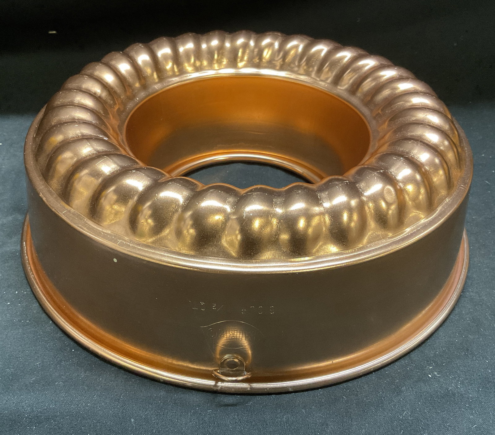 VTG 50s-70s Mirro Copper-Toned Jell-O Mold (1 of 7)