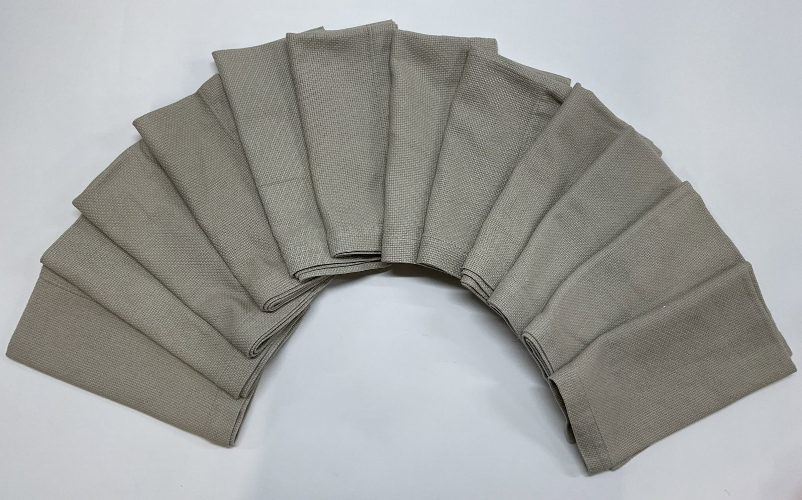 Vtg. Lt12 Pottery Barn 100% Cotton Napkins (1 of 7)