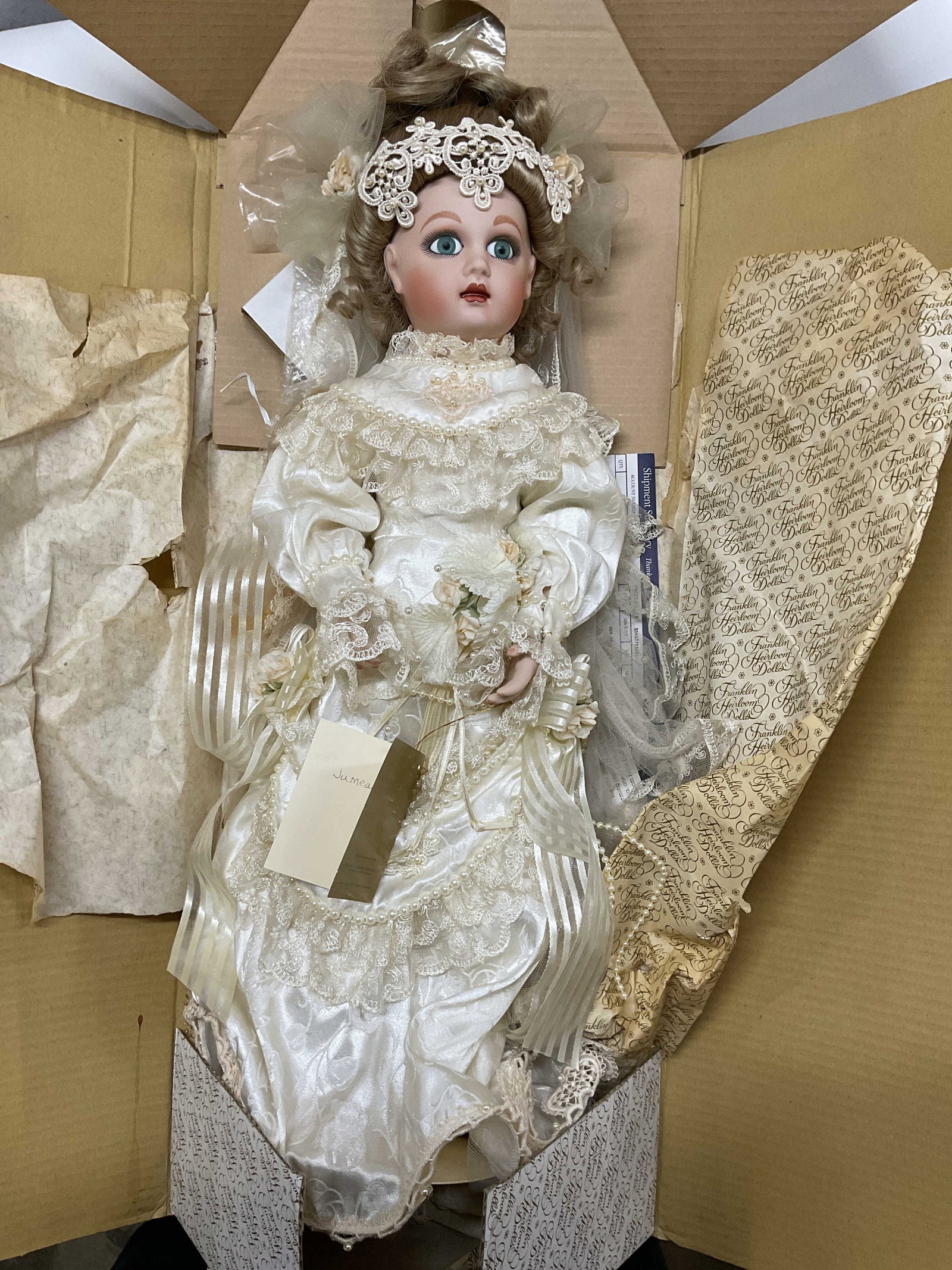 Vtg. 1992 Franklin Mint The Bebe Jumeau Doll (1 of 11)
