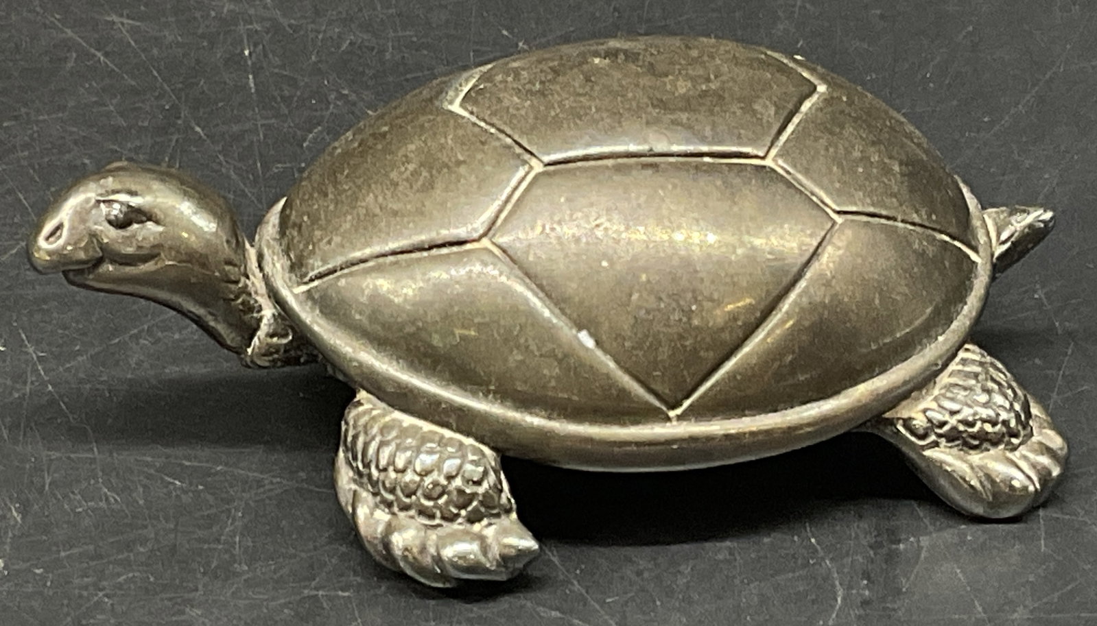 VTG Reed & Barton Silver-Plated Tortoise Music Box (1 of 7)