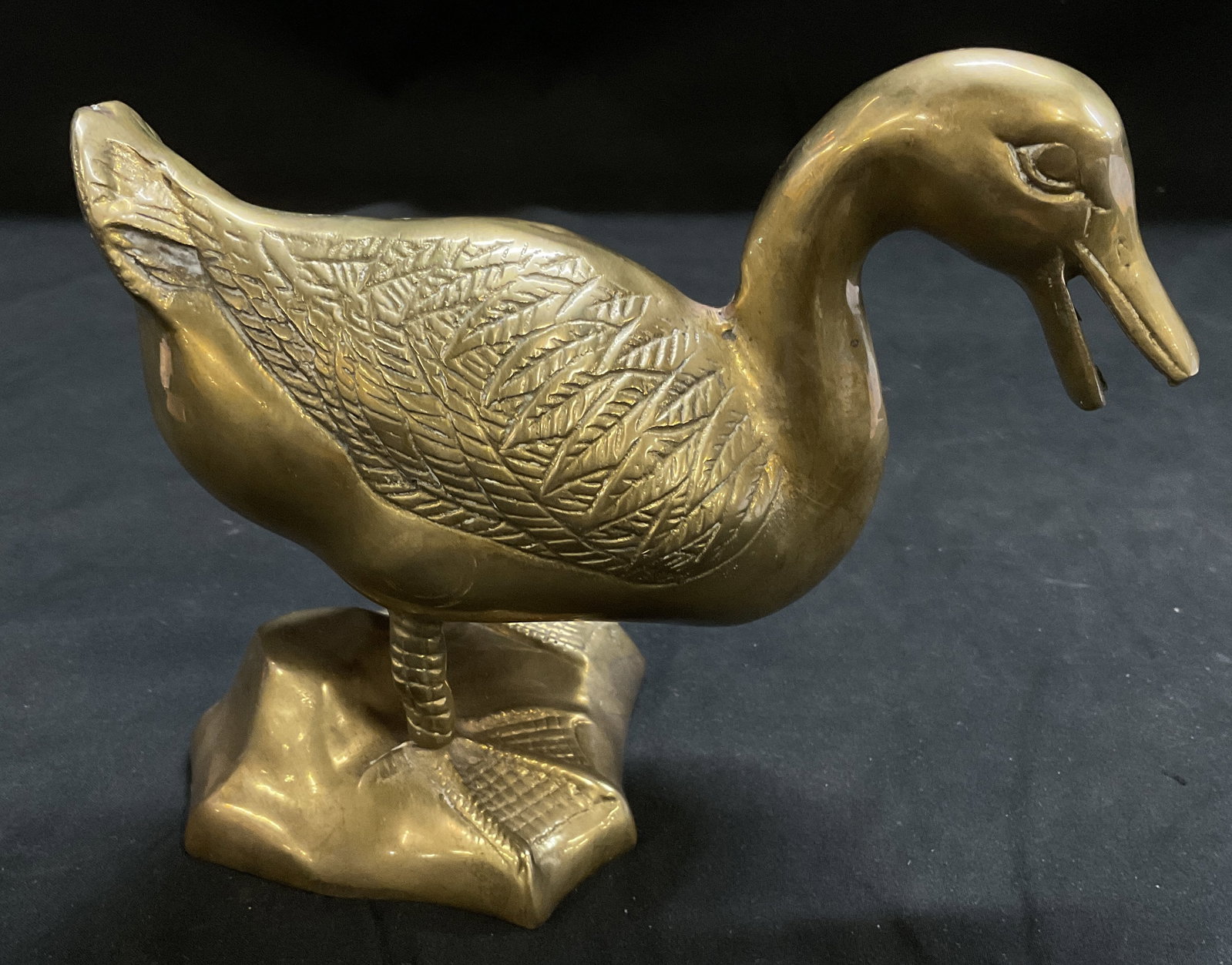 VINTAGE Solid Brass Duck Figurine (1 of 7)