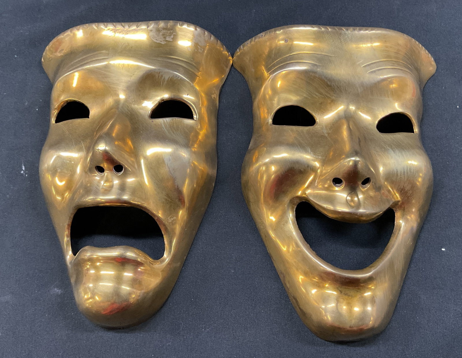 Pair Vintage Brass Tragedy Masks Decor (1 of 9)