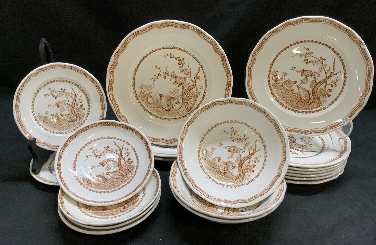 Atq c.1920s Lt19 Furnivals Quail Plates, Eng (1 of 13)