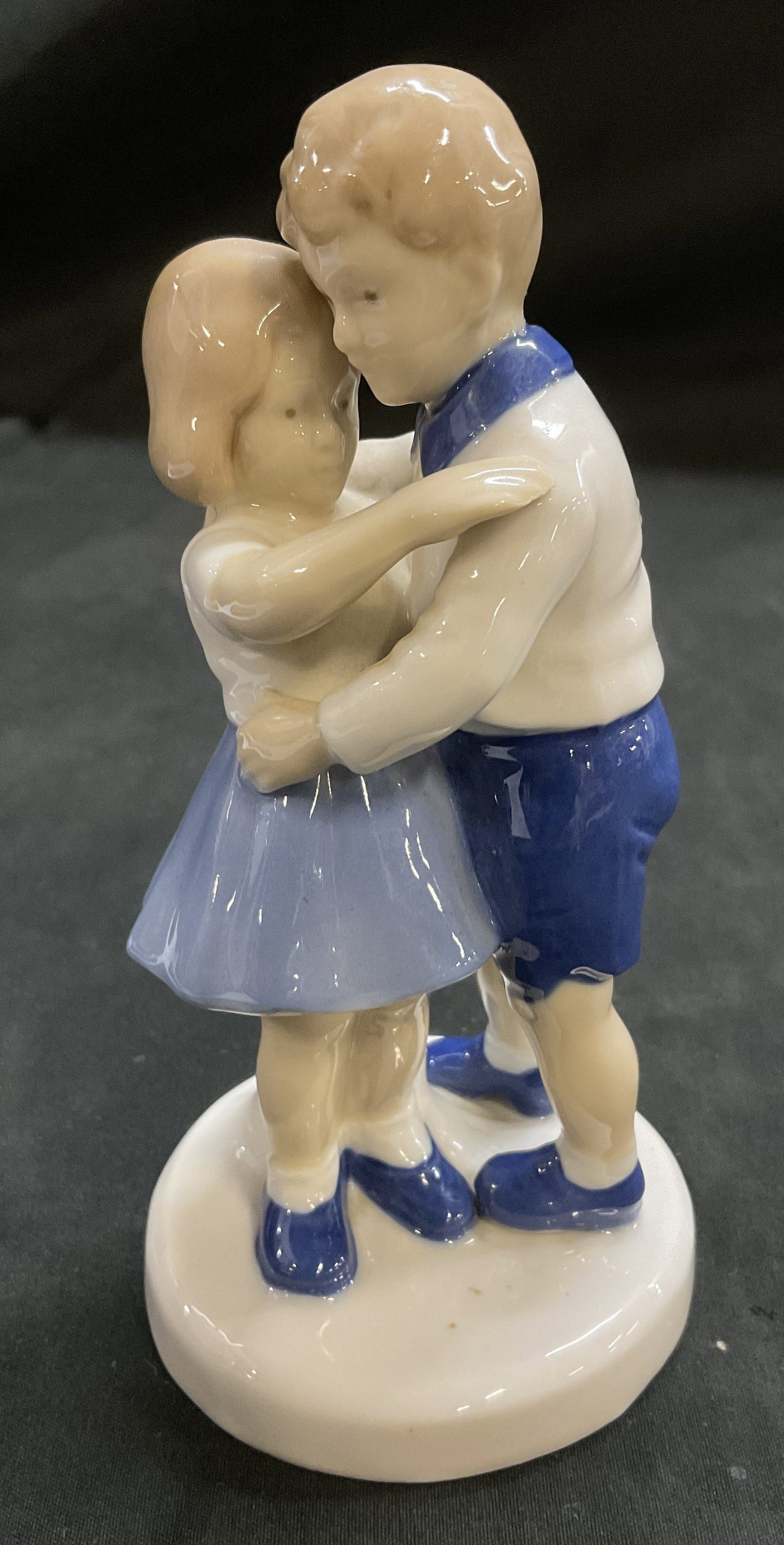 Children Dancing Porcelain Figurine (1 of 6)