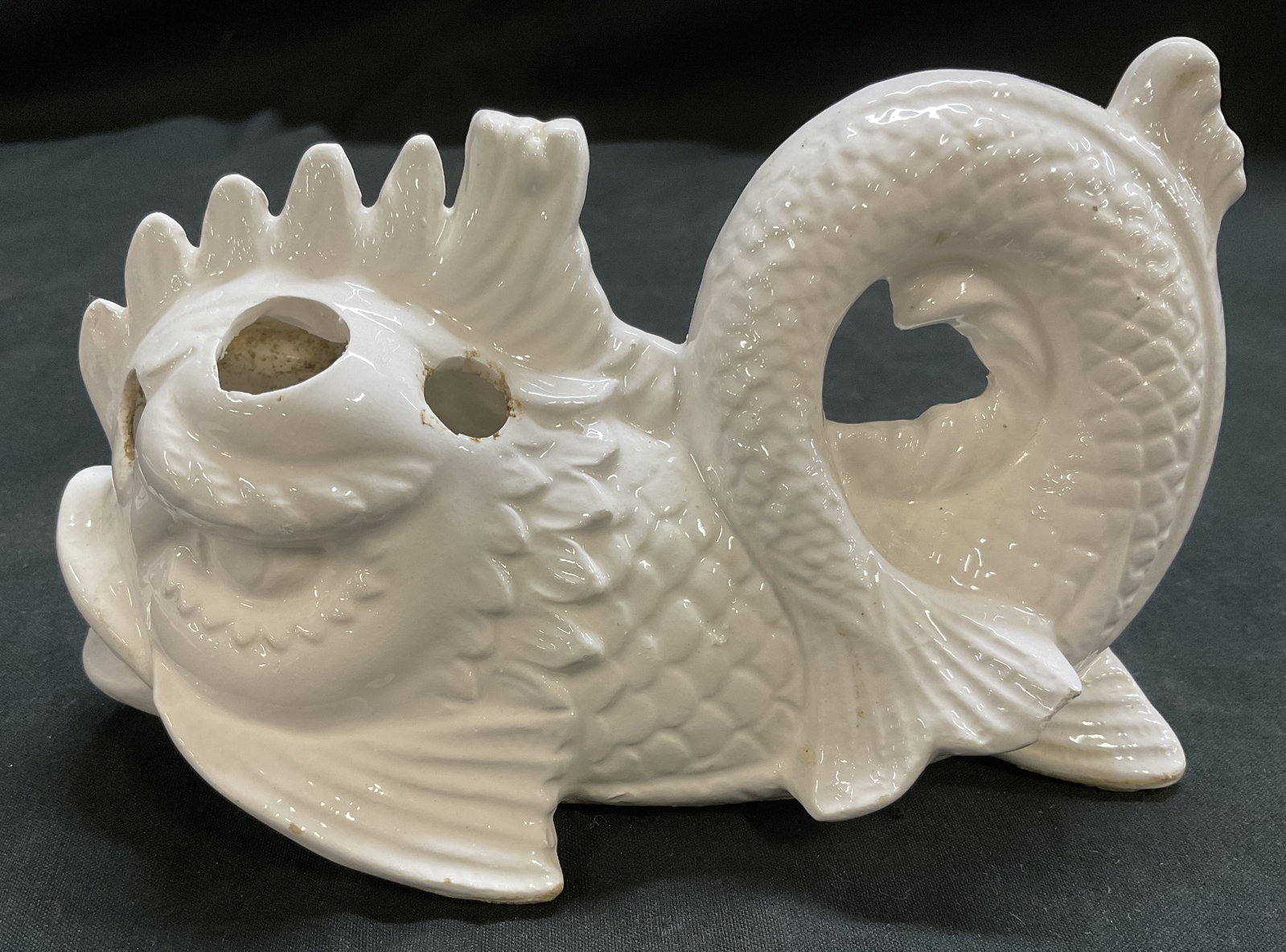 VTG White Ceramic Koi Fish Figural Bud Vase (1 of 8)