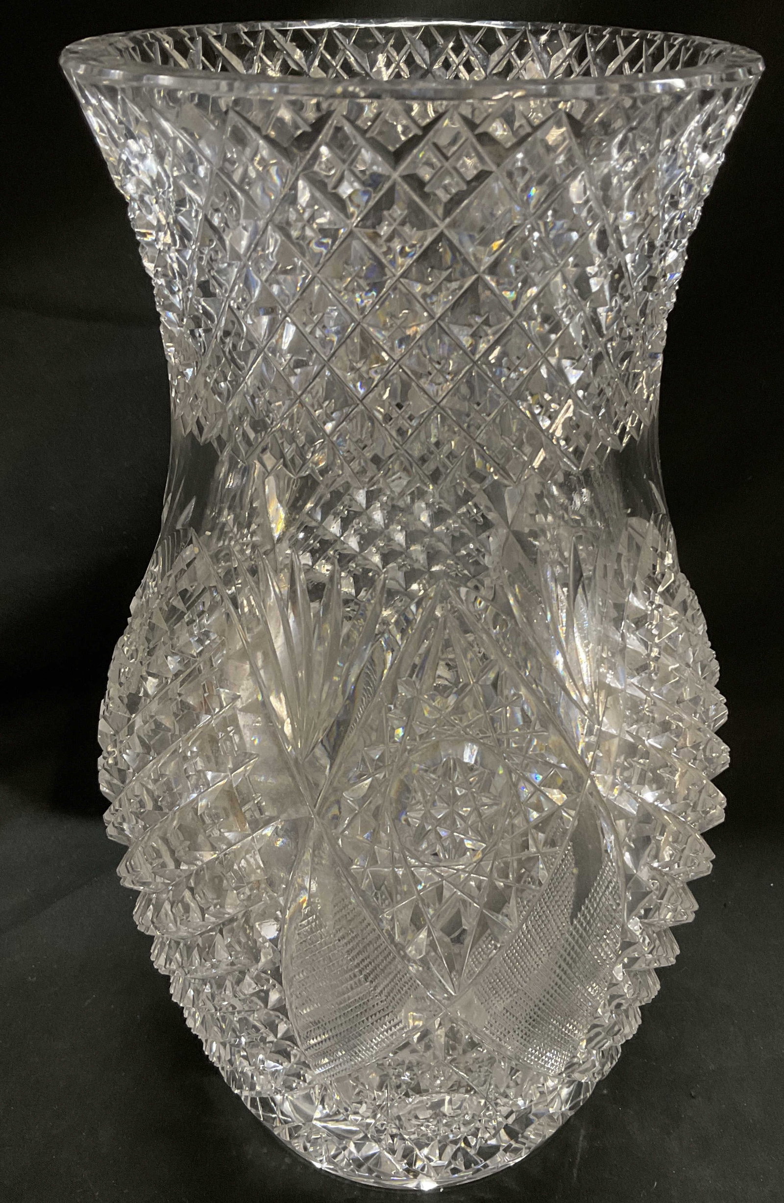Heavy Diamond Cut Clear Crystal Vase (1 of 8)